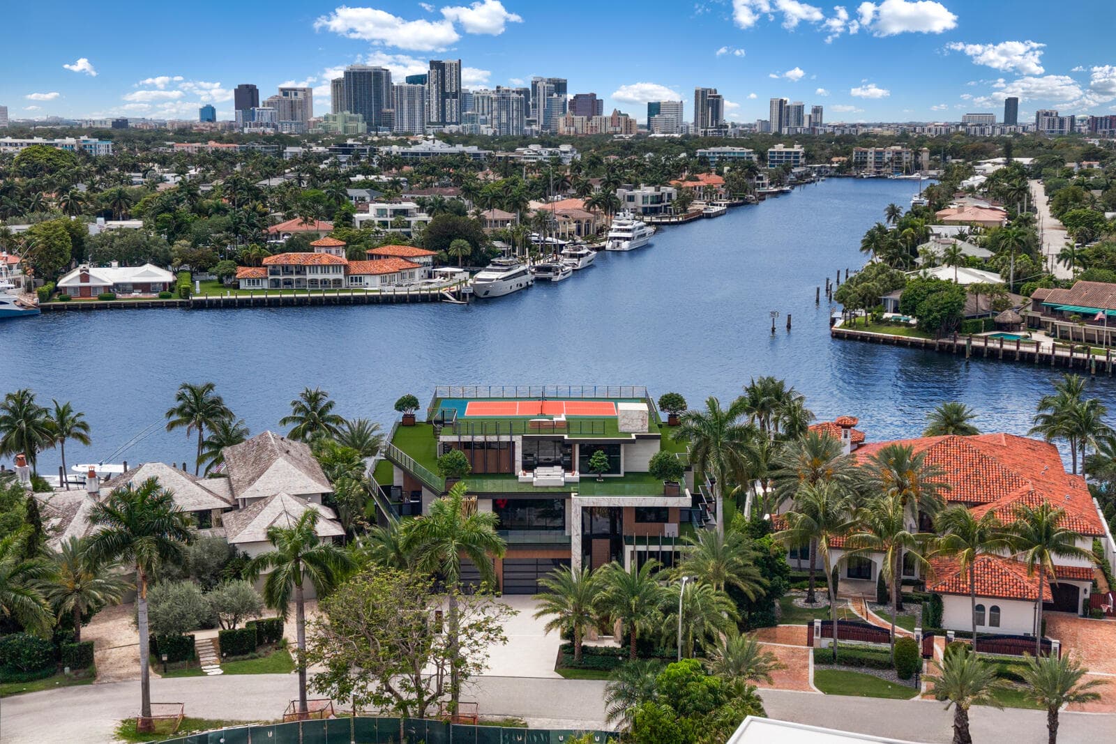 513 Middle River Drive, Fort Lauderdale, FL 33304 — photo 13 of 129