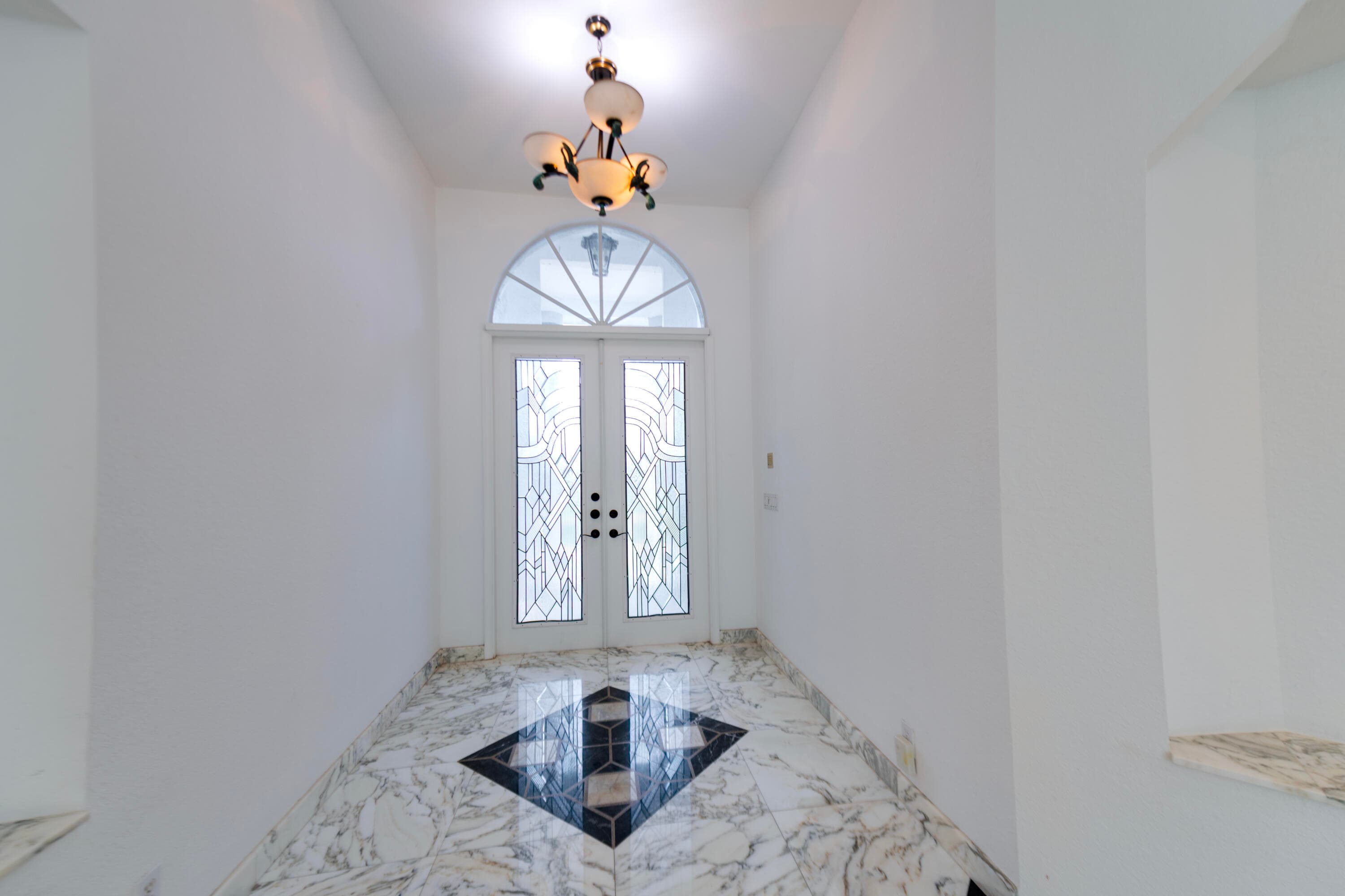 Single Family Residence in Coral Springs — photo 5 of 26