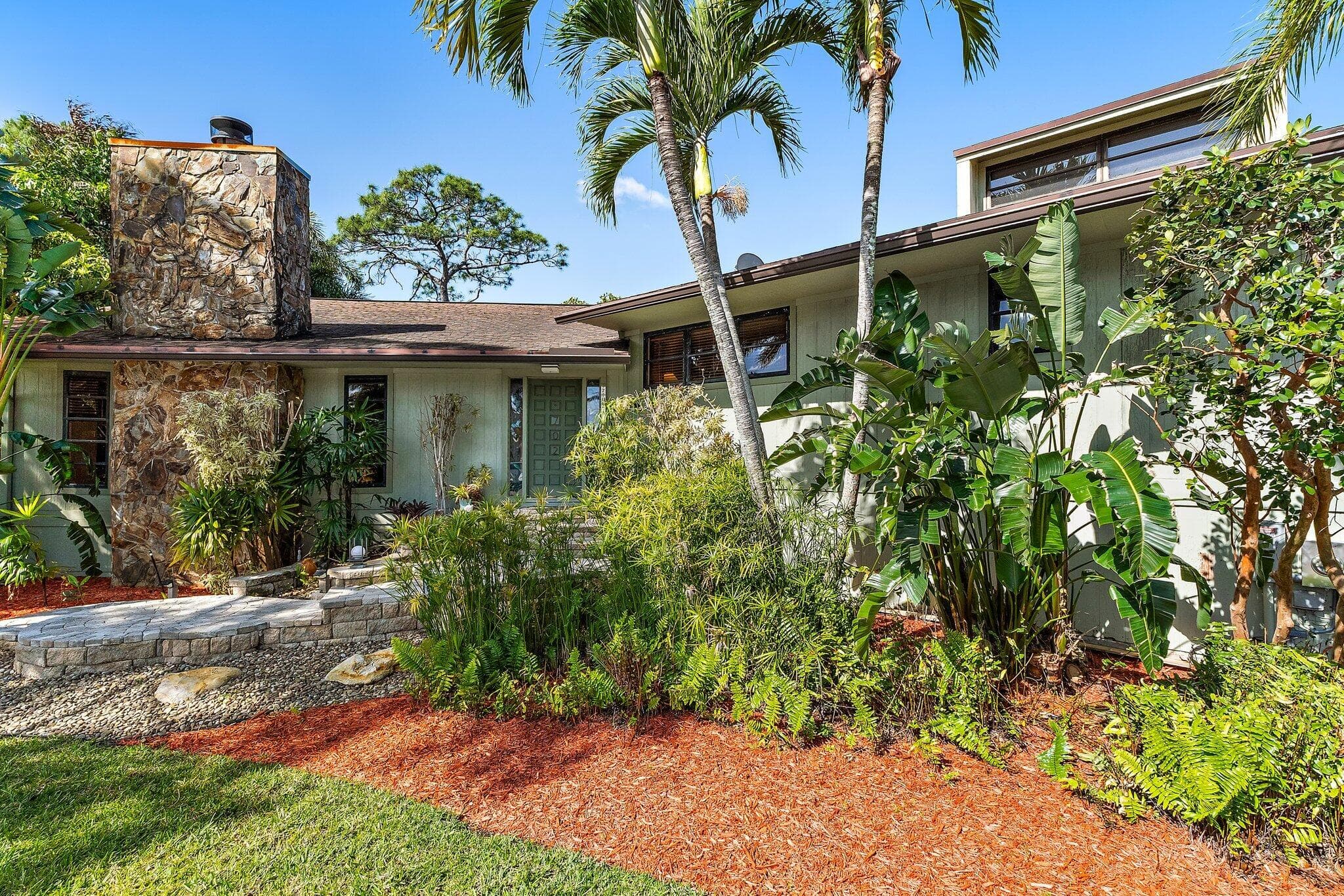702 Warren Drive, Jupiter, FL 33458 — photo 14 of 83