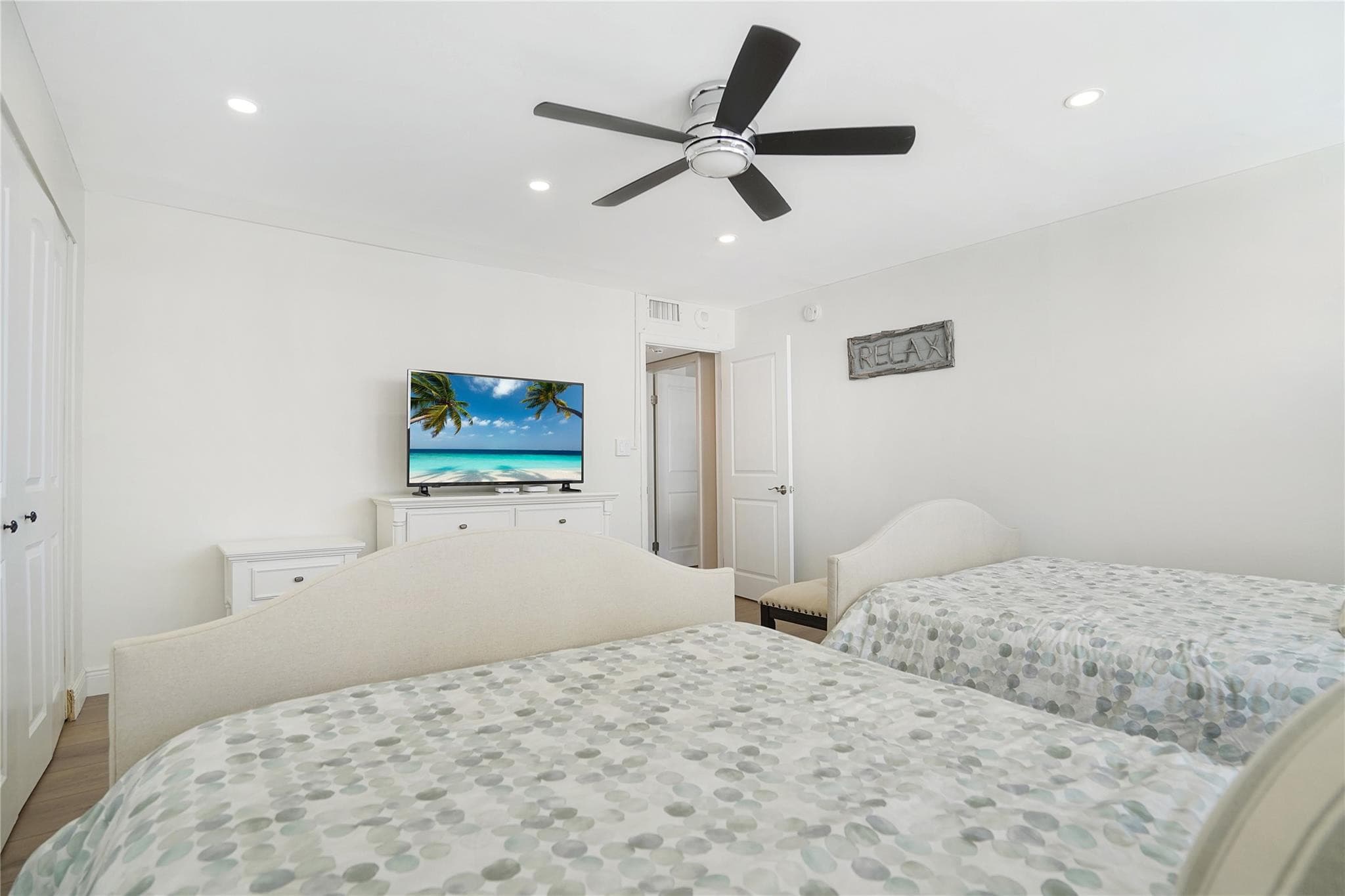 4280 Galt Ocean Drive 11j, Fort Lauderdale, FL 33308 — photo 33 of 86