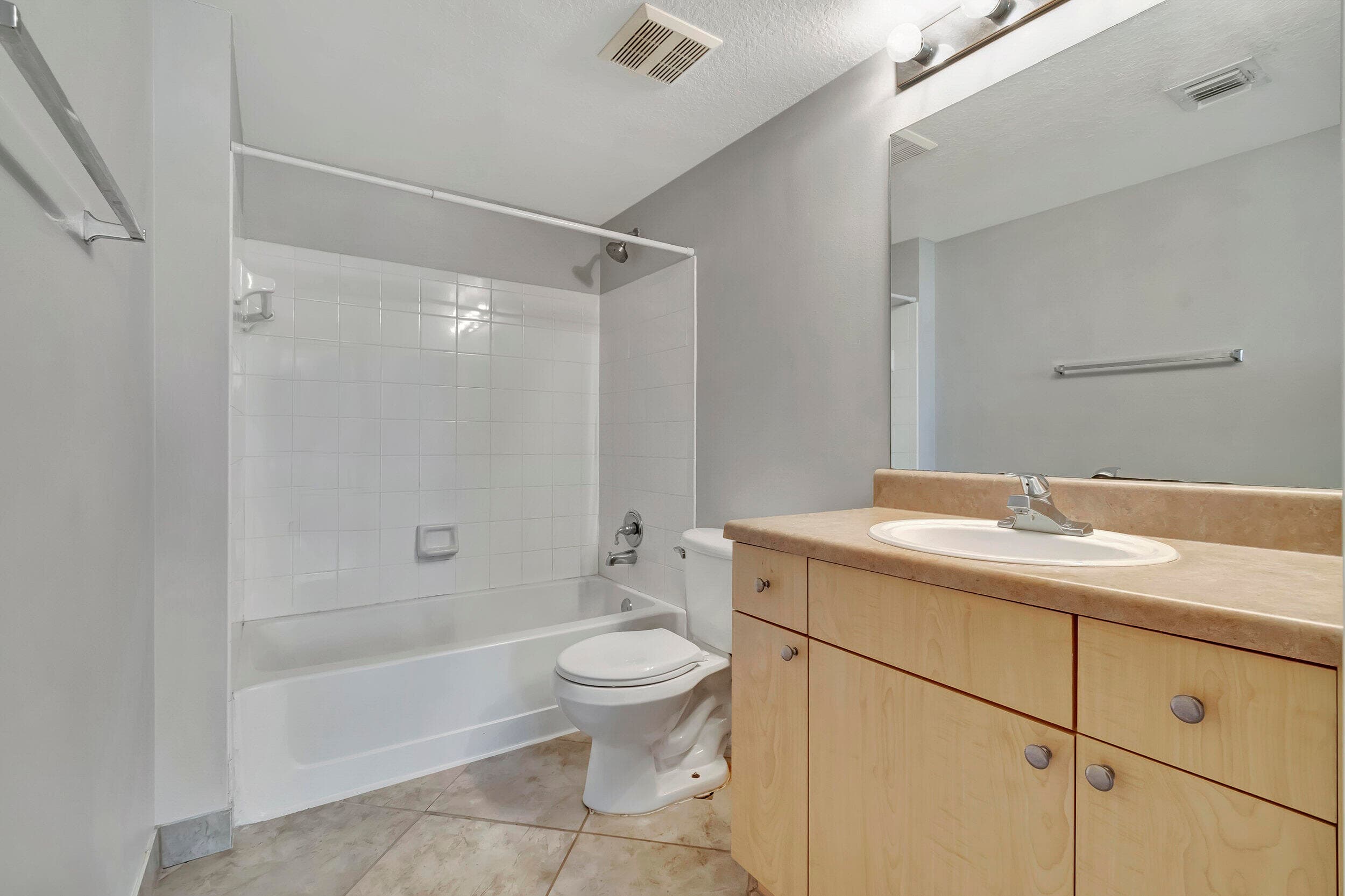 116 Villa Circle 116, Boynton Beach, FL 33435 — photo 22 of 40