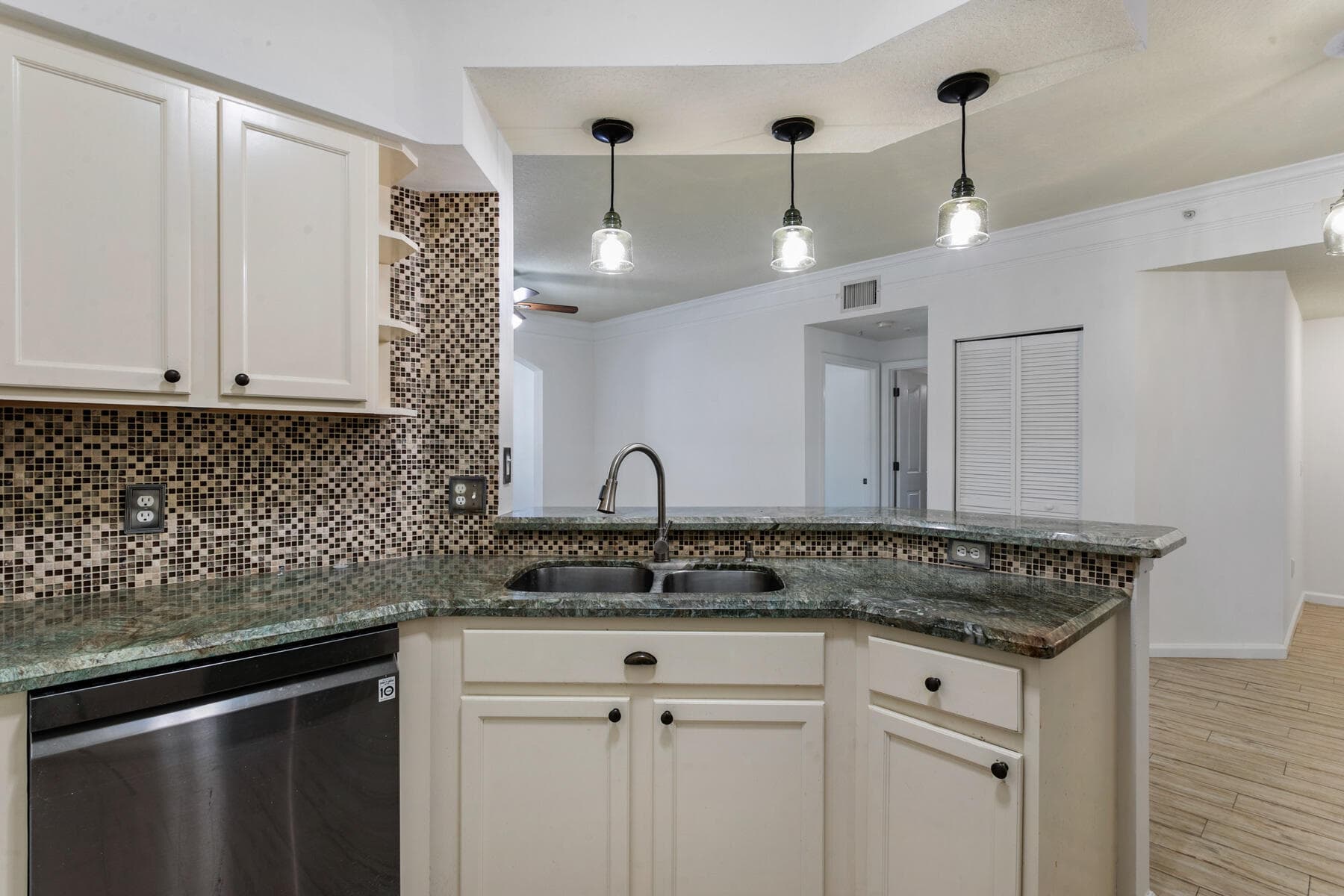 10103 W Myrtlewood Cir Circle W, Palm Beach Gardens, FL 33418 — photo 8 of 26