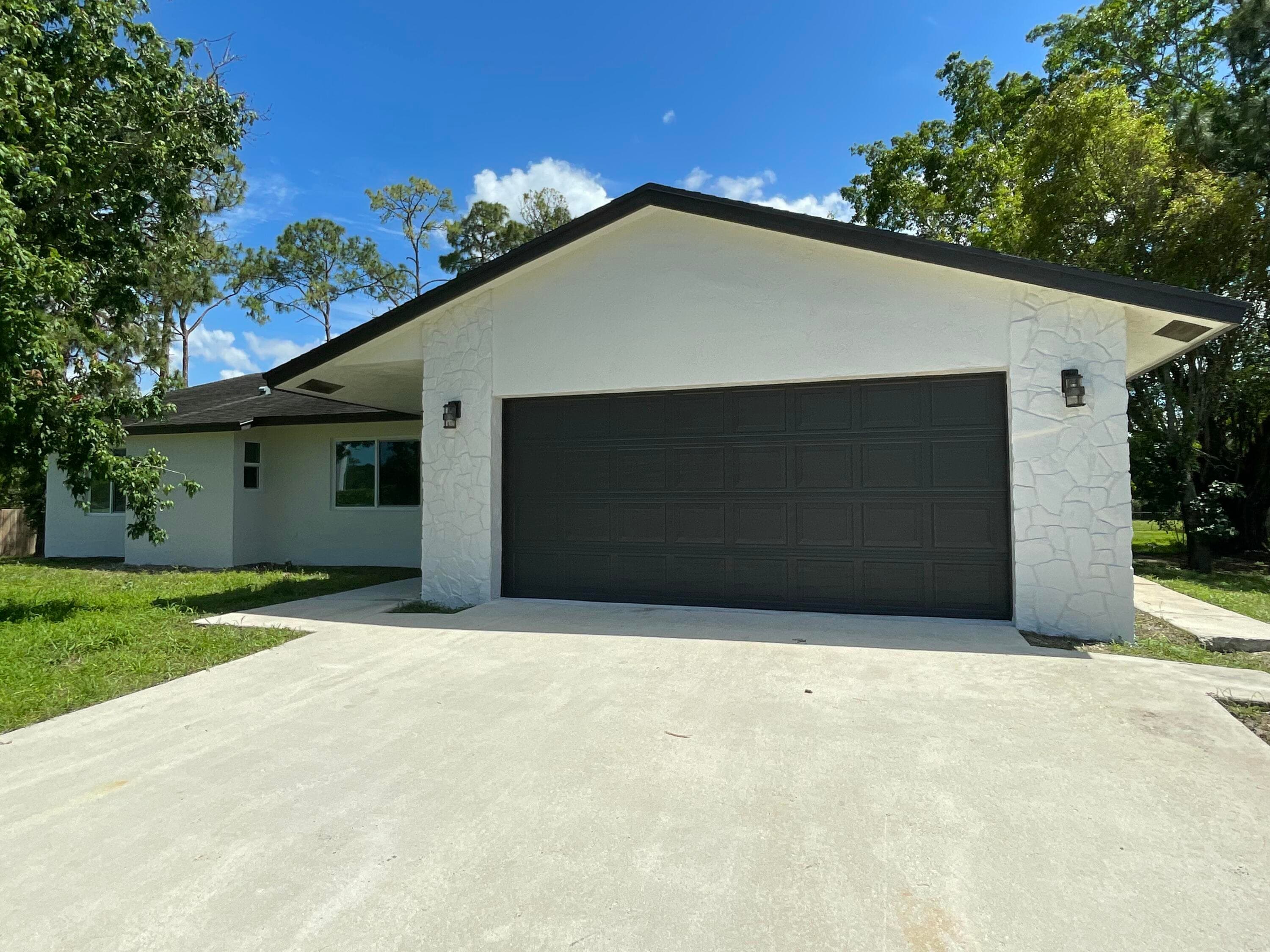 11922 Orange Boulevard, The Acreage, FL 33412 — photo 2 of 29