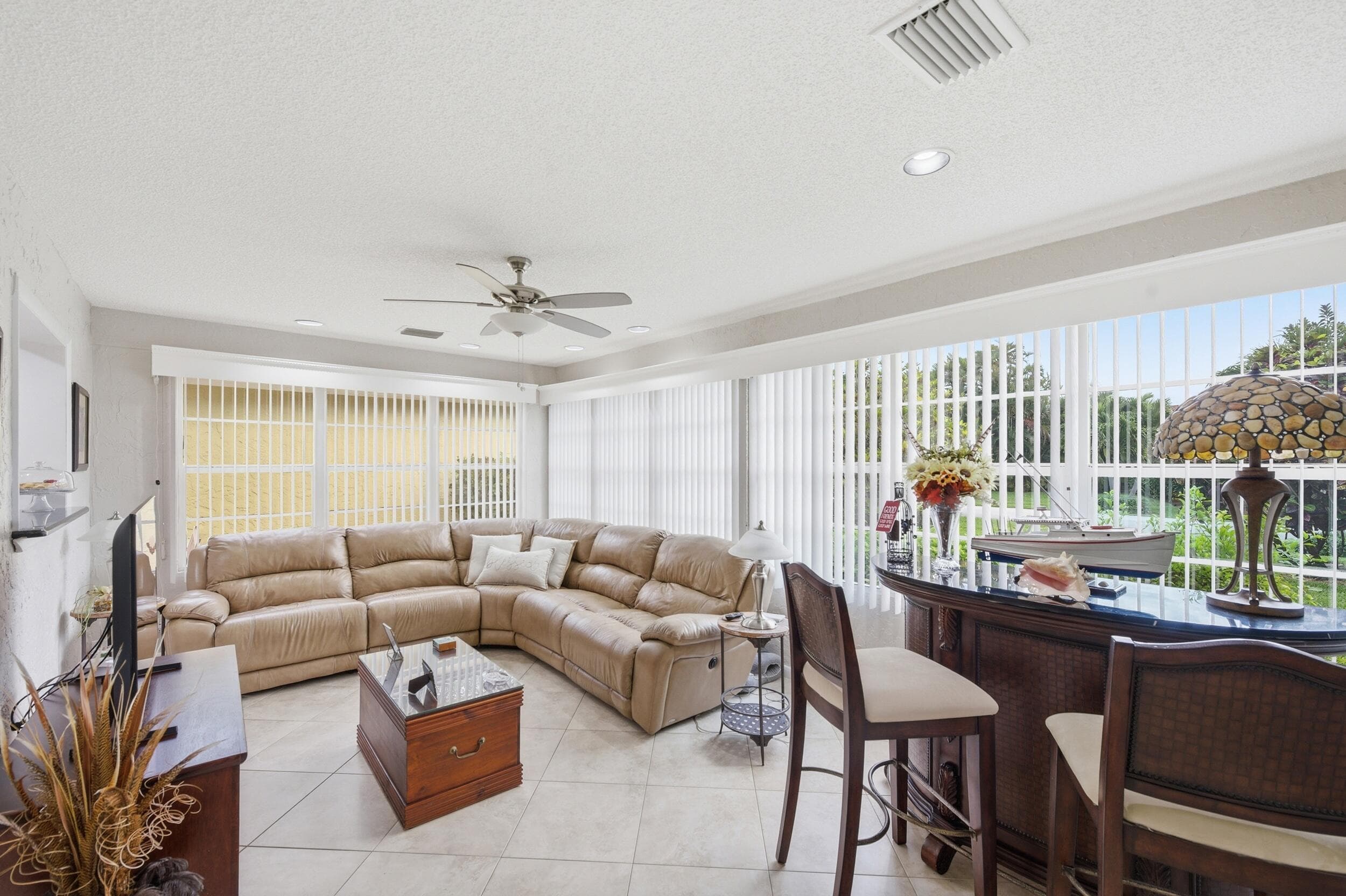5743 Lakeview Mews Drive, Boynton Beach, FL 33437 — photo 11 of 50