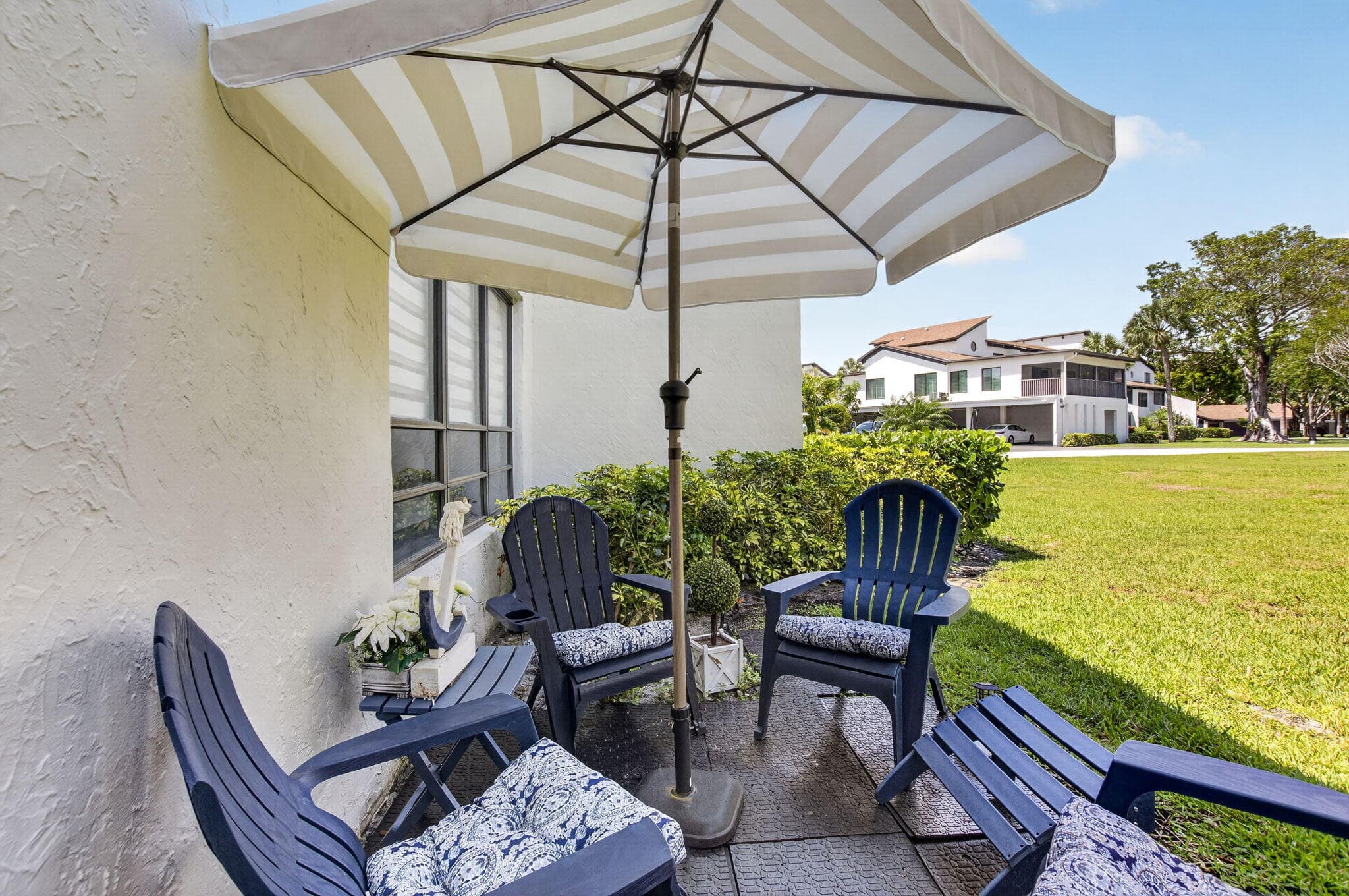 900 Greensward Lane G110, Delray Beach, FL 33445 — photo 37 of 50
