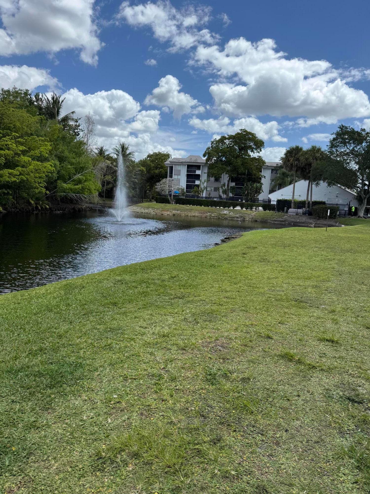 Condominium in Plantation — photo 21 of 22