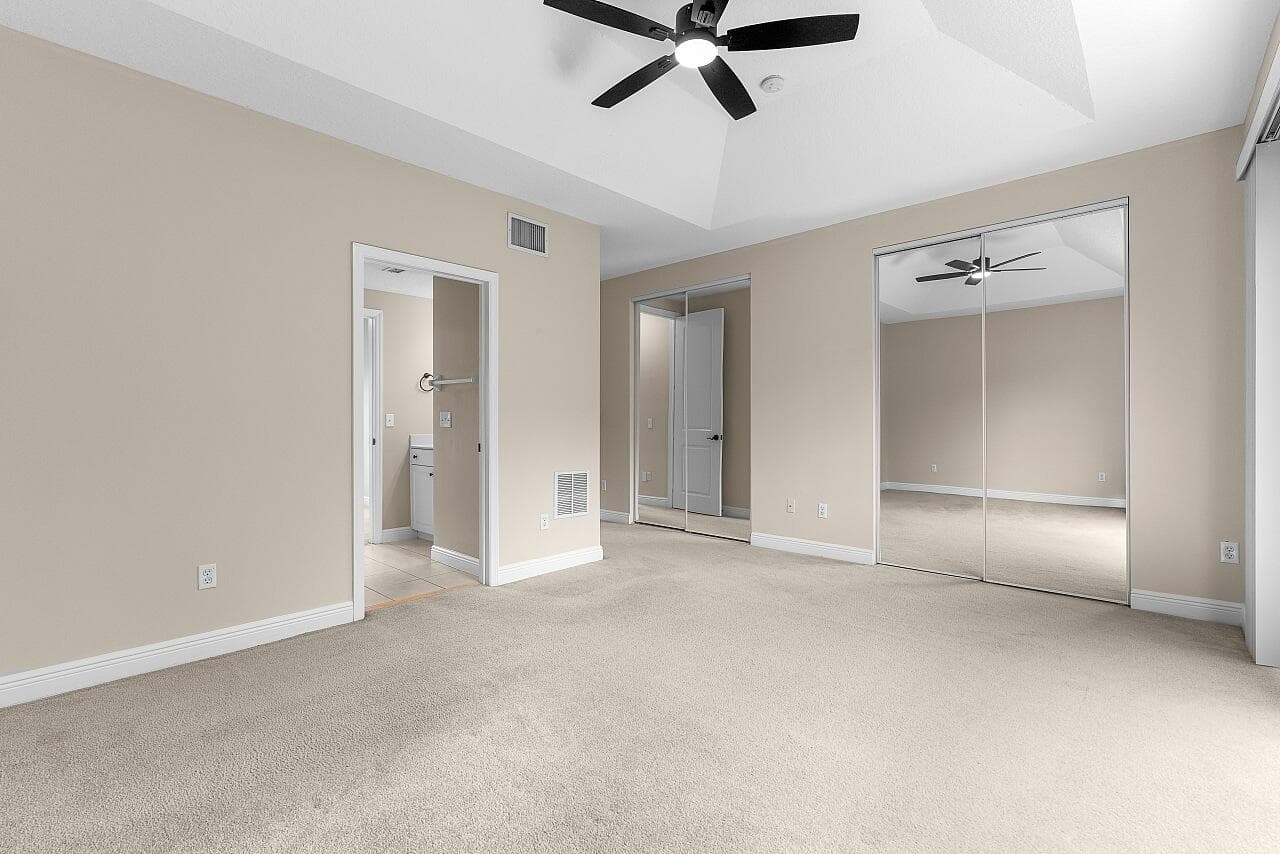 1620 42nd Square 104, Vero Beach, FL 32960 — photo 25 of 43