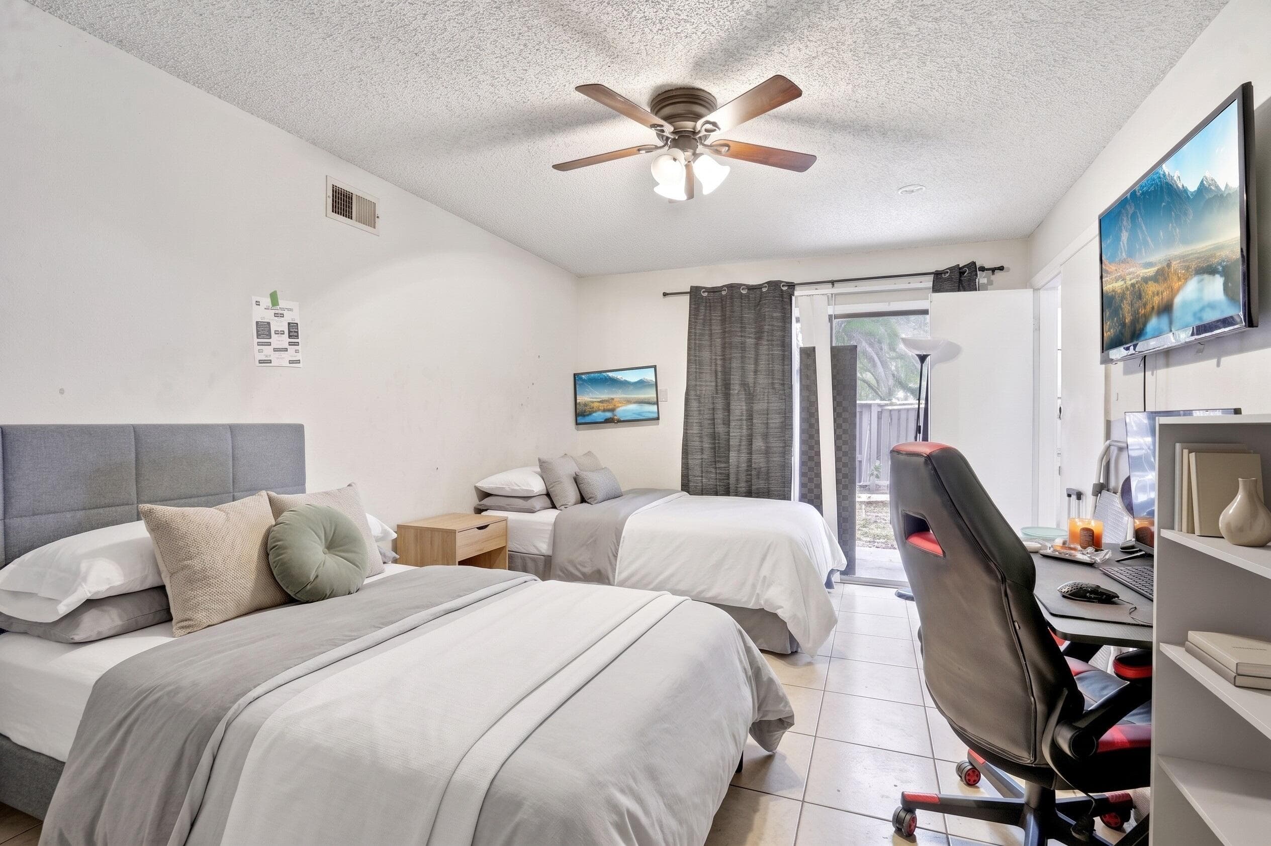 7208 Sportsmans Drive, North Lauderdale, FL 33068 — photo 19 of 29