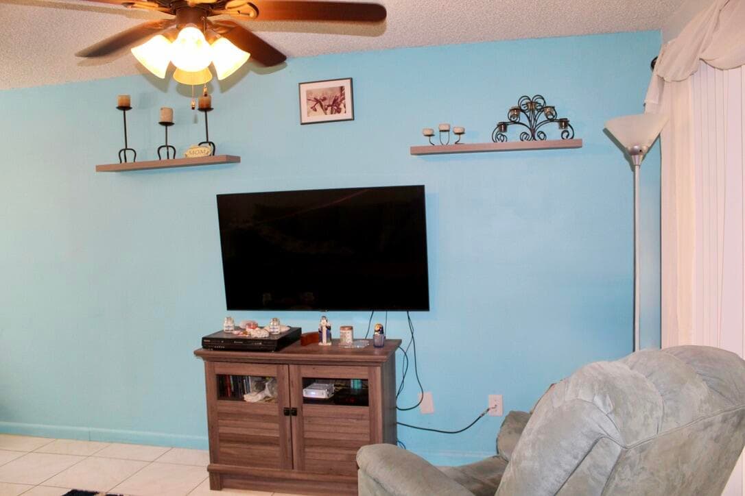 566 SW Sara Boulevard, Port St. Lucie, FL 34953 — photo 7 of 29