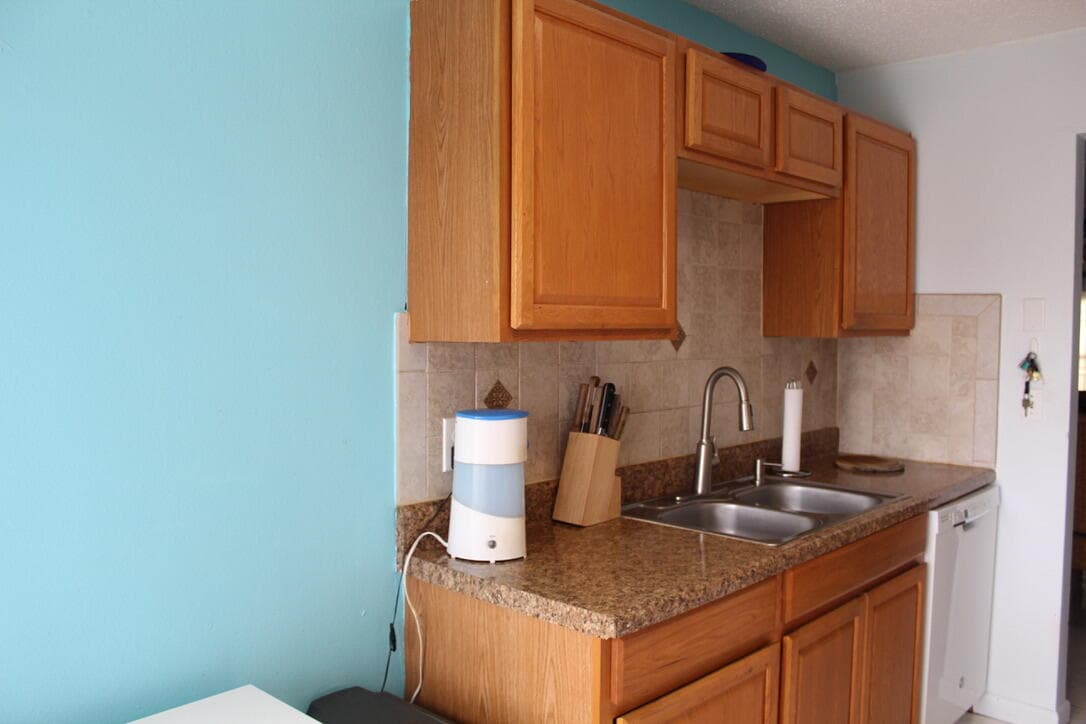 566 SW Sara Boulevard, Port St. Lucie, FL 34953 — photo 10 of 29