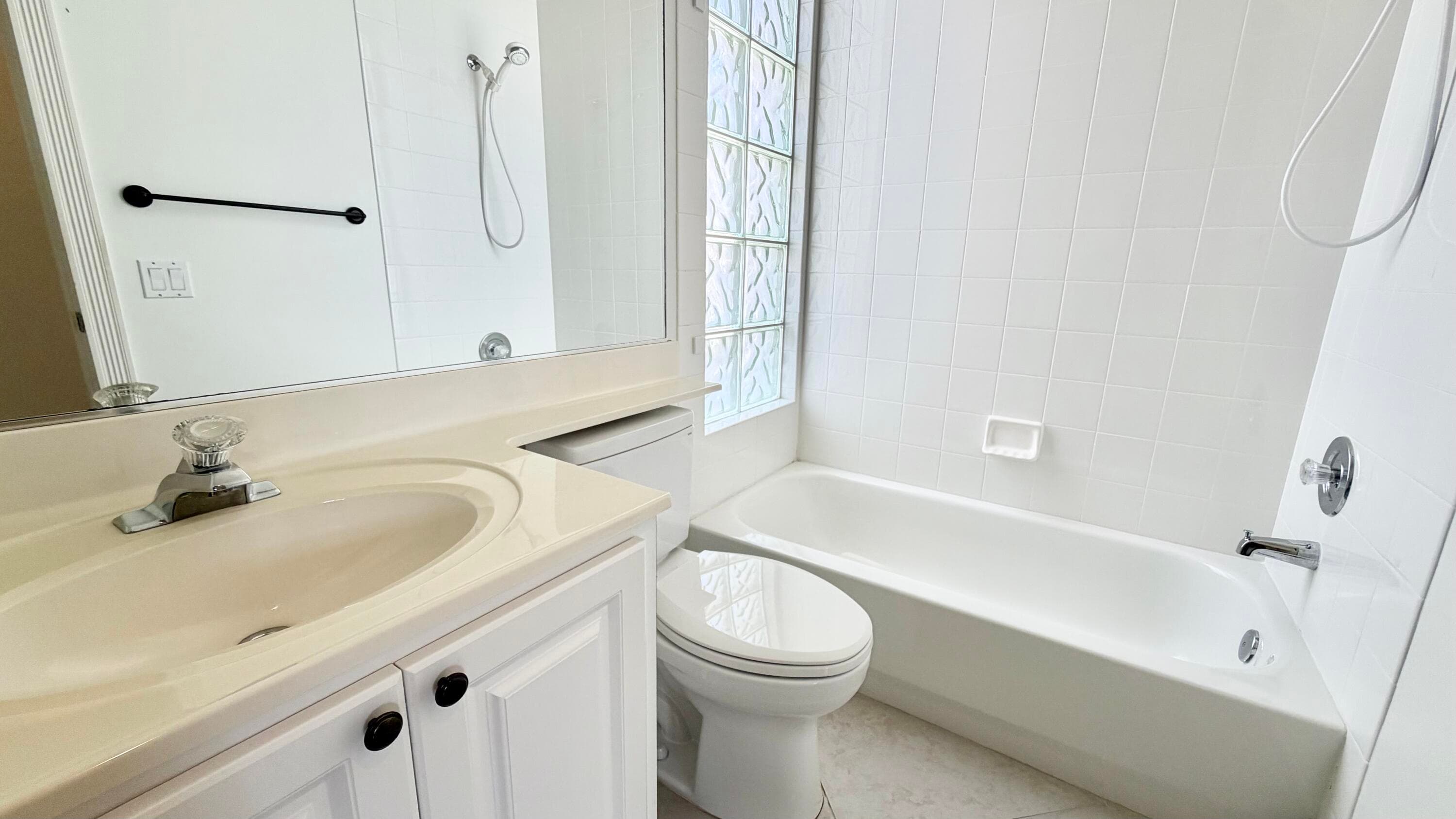 2704 Irma Lake Drive, West Palm Beach, FL 33411 — photo 14 of 59