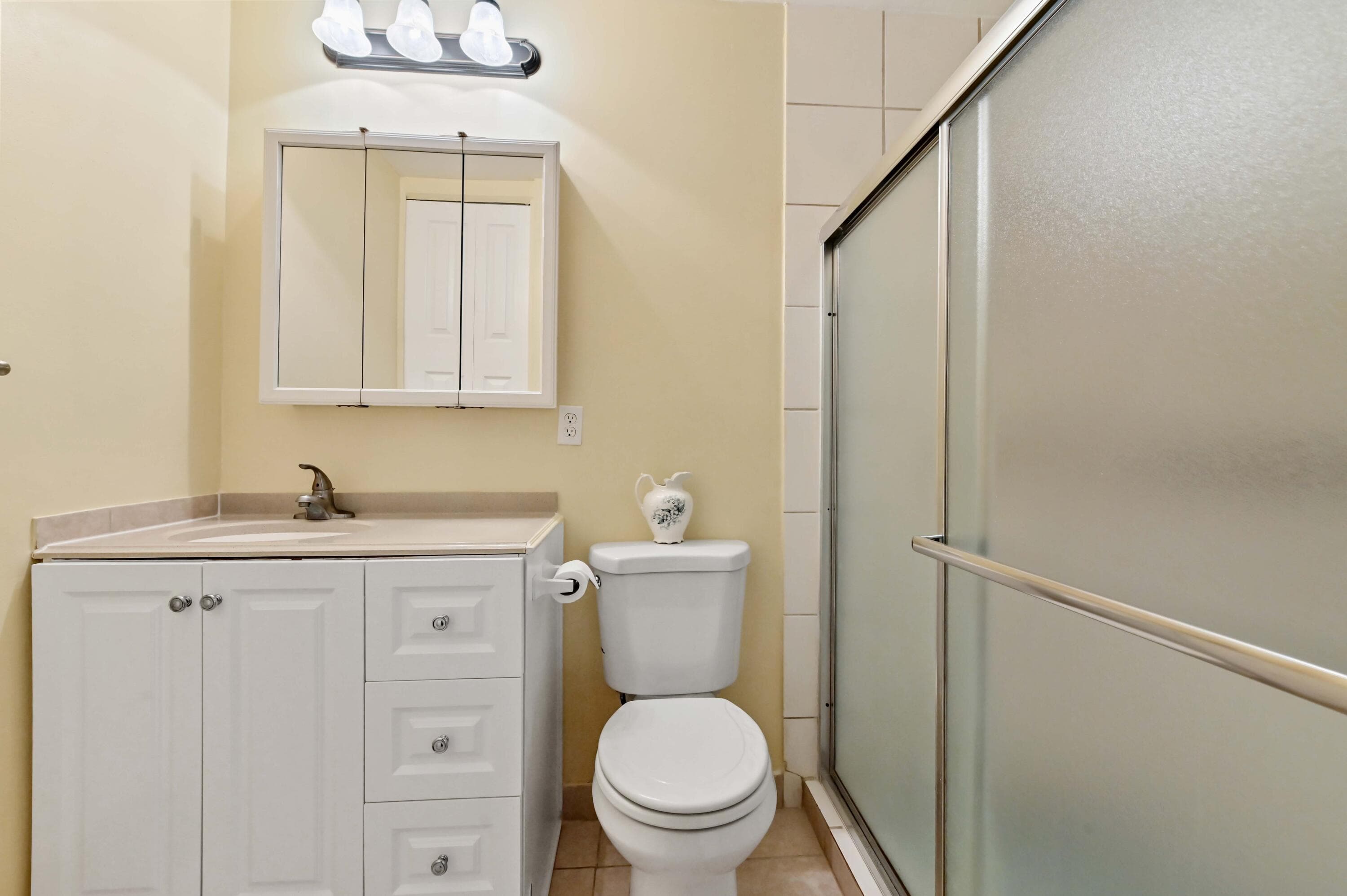 5725 Fernley Drive E 8, West Palm Beach, FL 33415 — photo 17 of 20