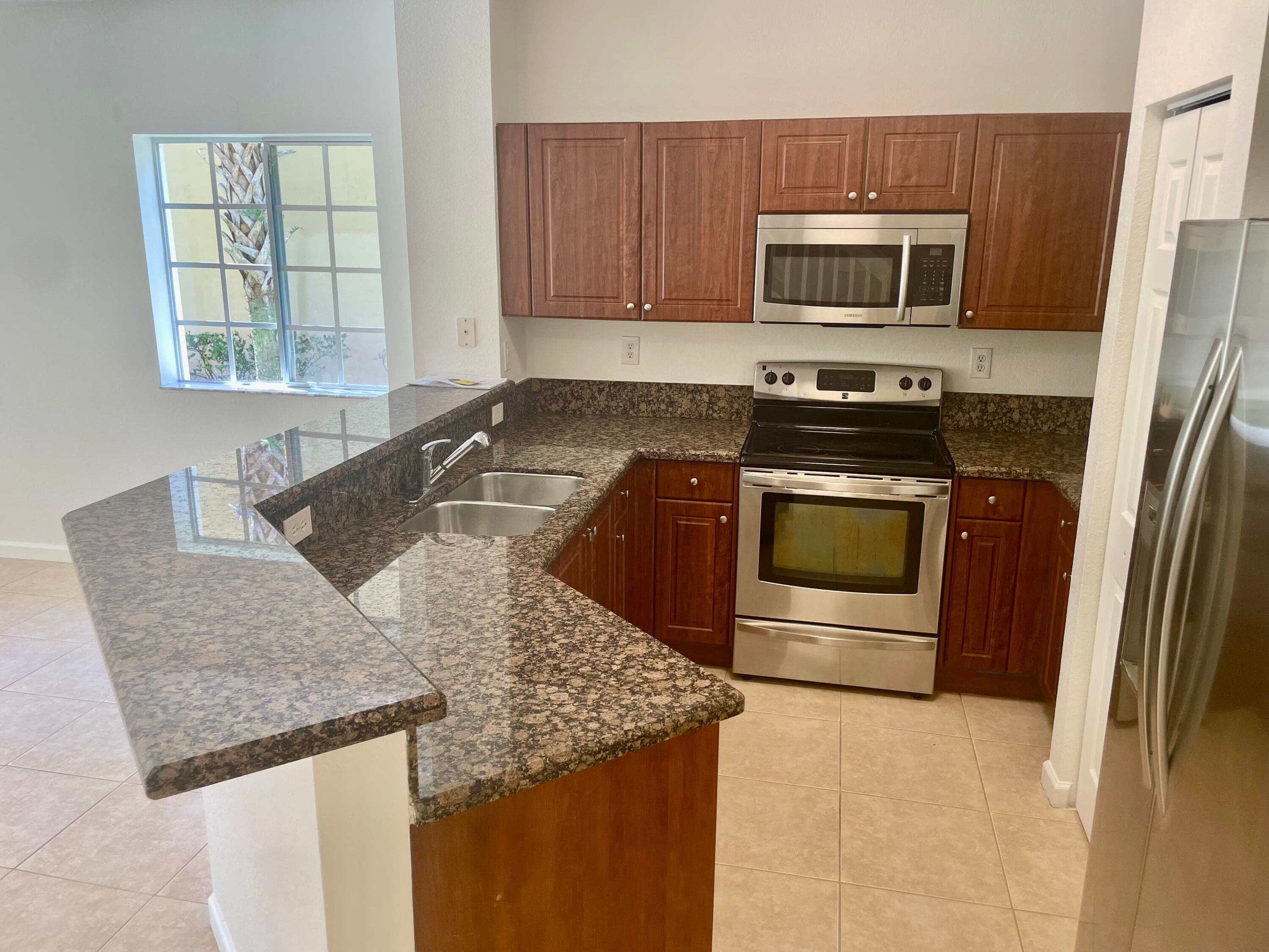 5156 SE Mariner Garden Circle, Stuart, FL 34997 — photo 4 of 12