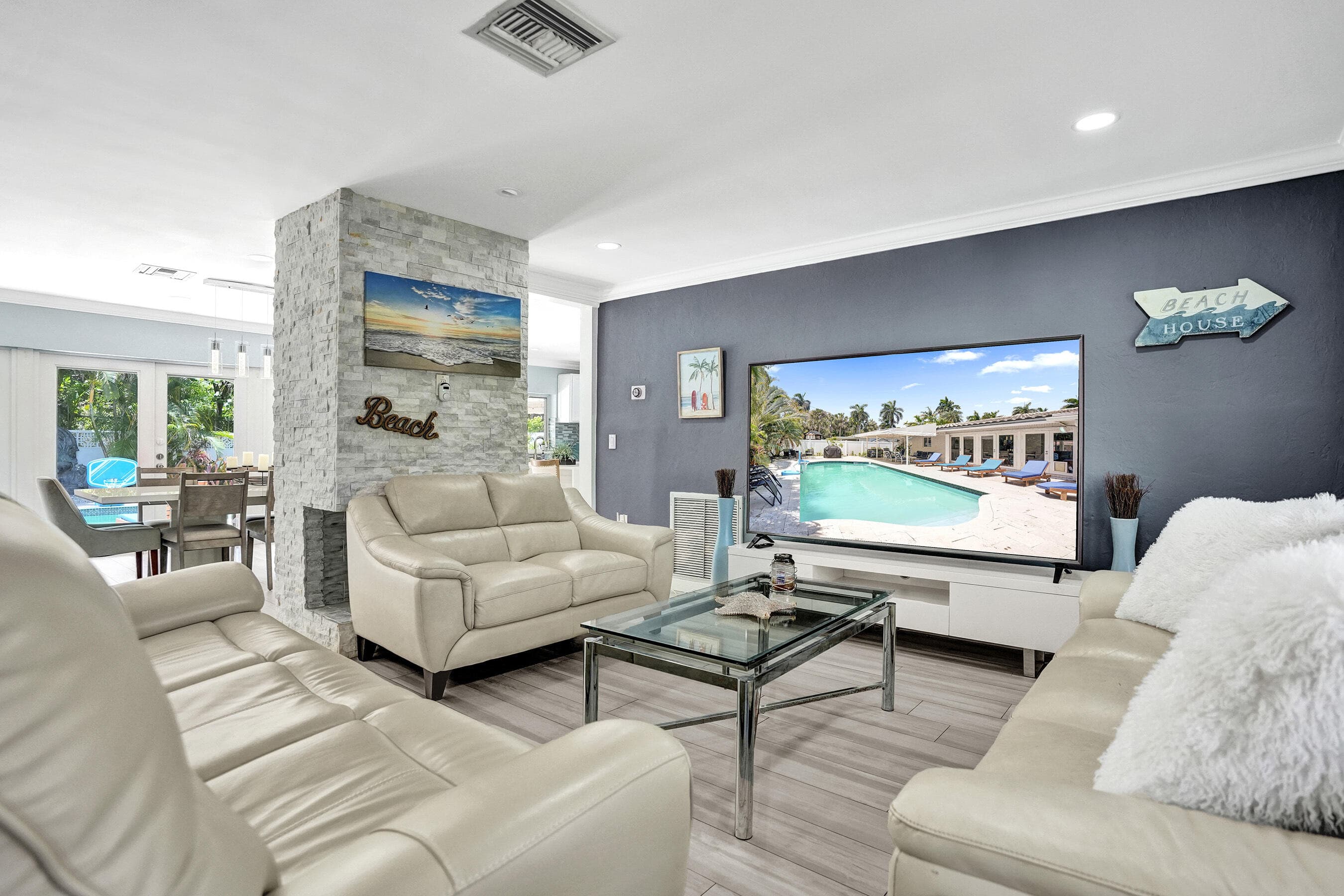 3036 NE 19th Street, Fort Lauderdale, FL 33305 — photo 9 of 41