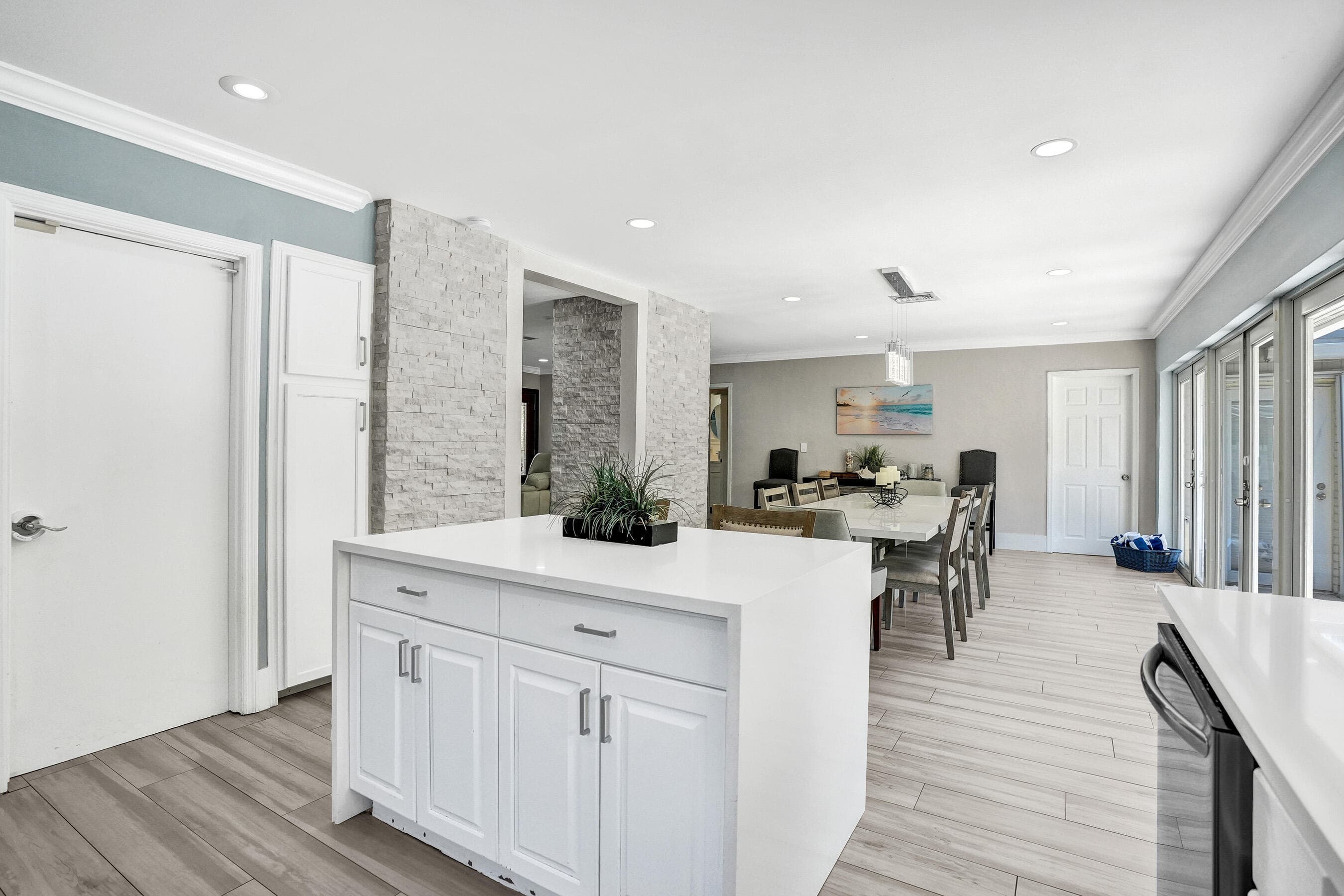3036 NE 19th Street, Fort Lauderdale, FL 33305 — photo 18 of 41