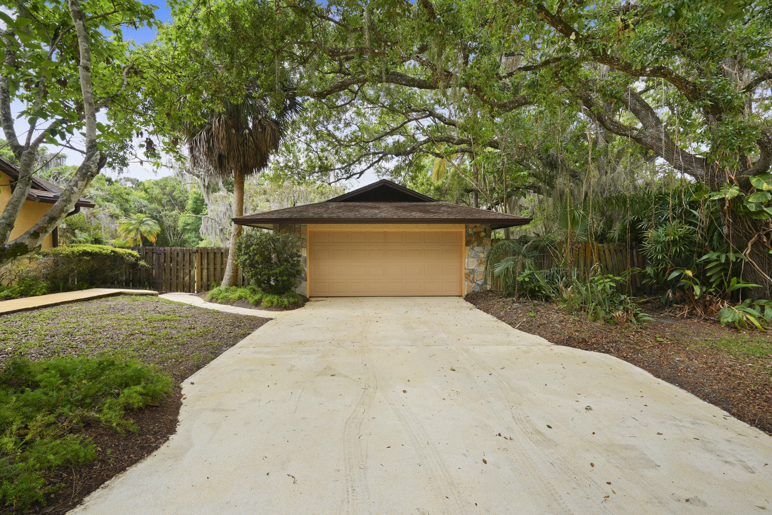 197 Tumblin Kling Road, Fort Pierce, FL 34982 — photo 34 of 68