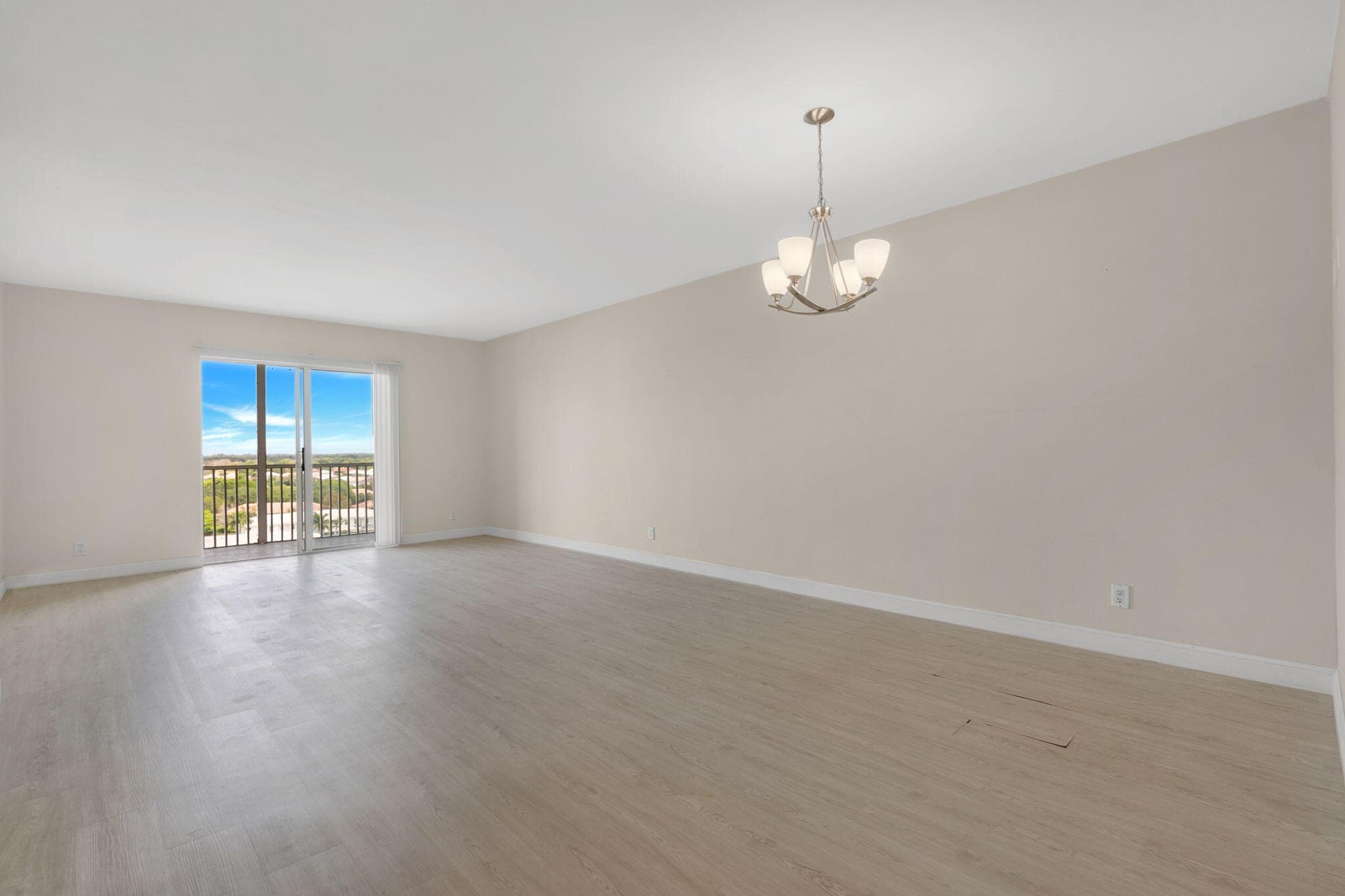 9101 W Sample Road 1004, Coral Springs, FL 33065 — photo 2 of 12