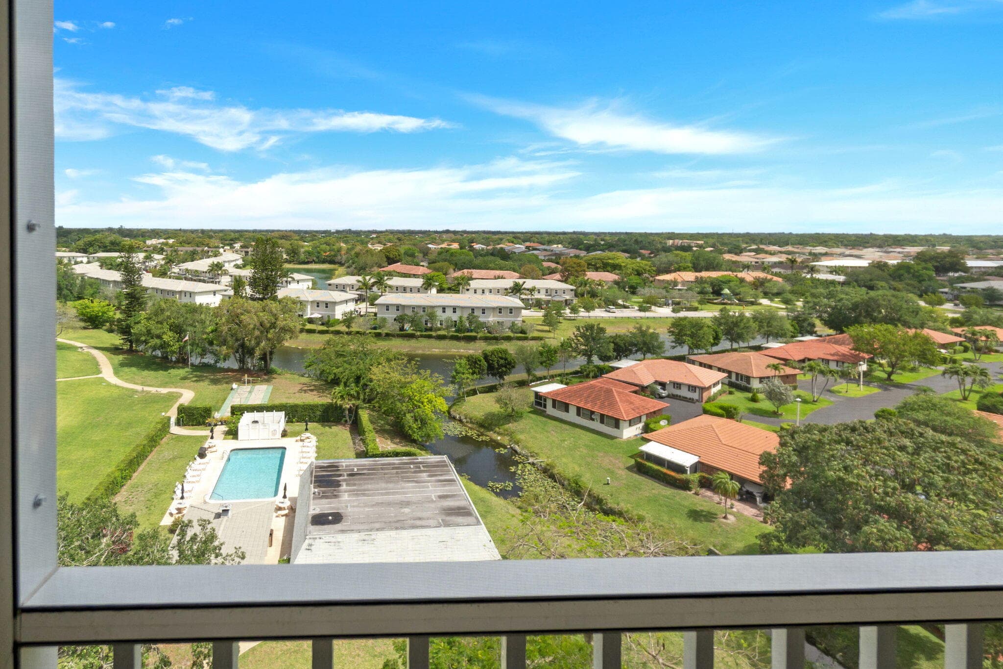 9101 W Sample Road 1004, Coral Springs, FL 33065 — photo 4 of 12