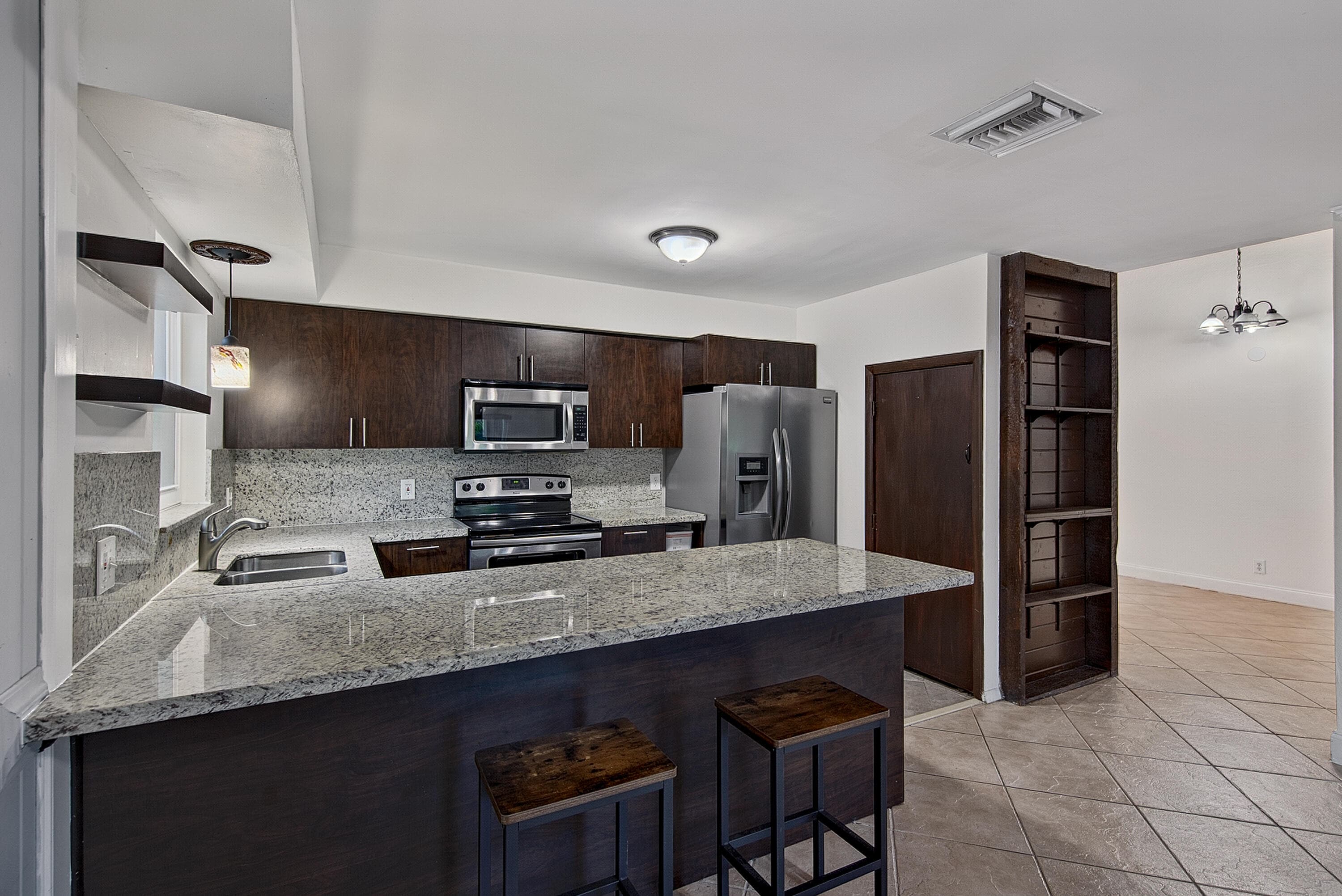 191 NE 6th Court, Dania Beach, FL 33004 — photo 14 of 60