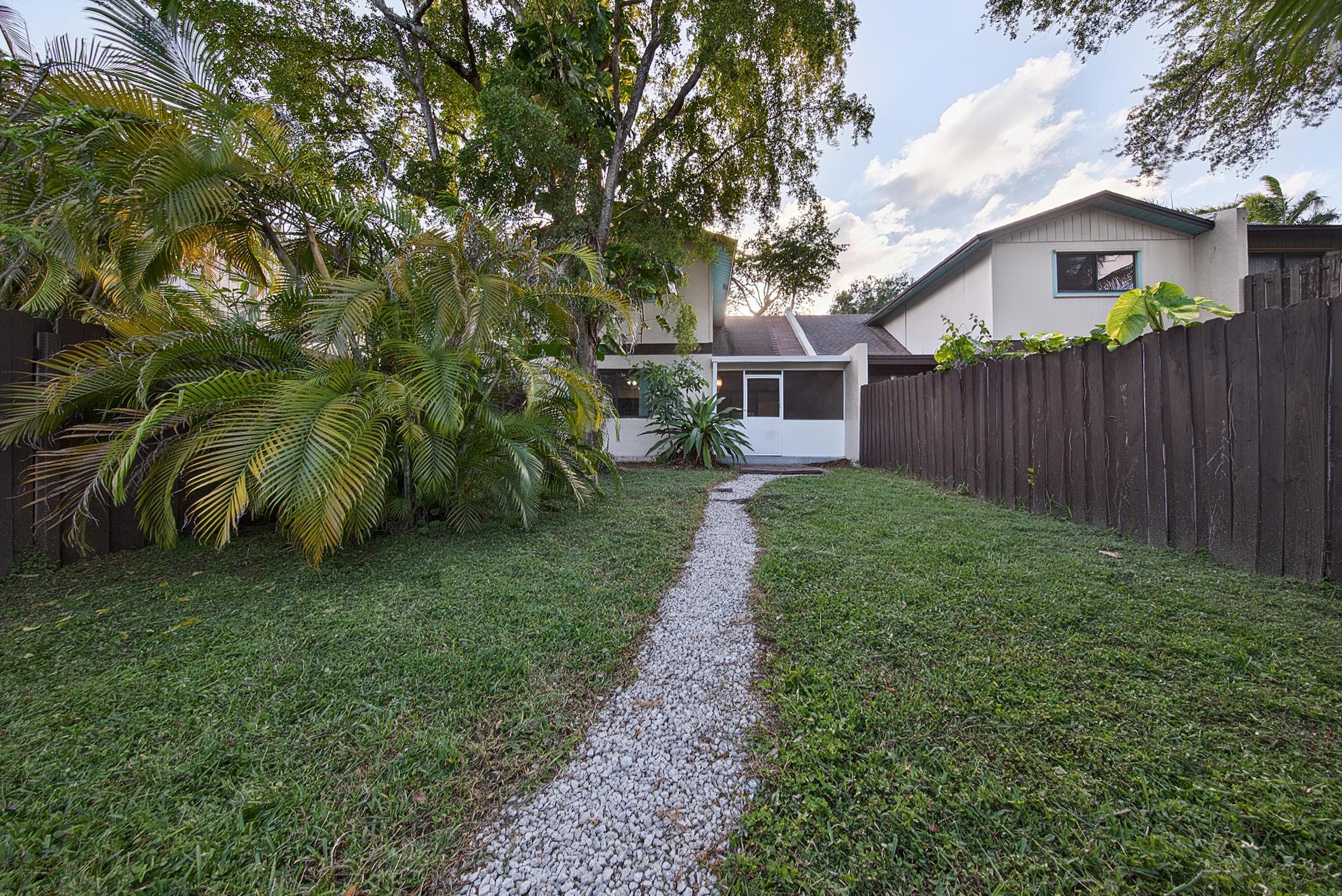 191 NE 6th Court, Dania Beach, FL 33004 — photo 52 of 60