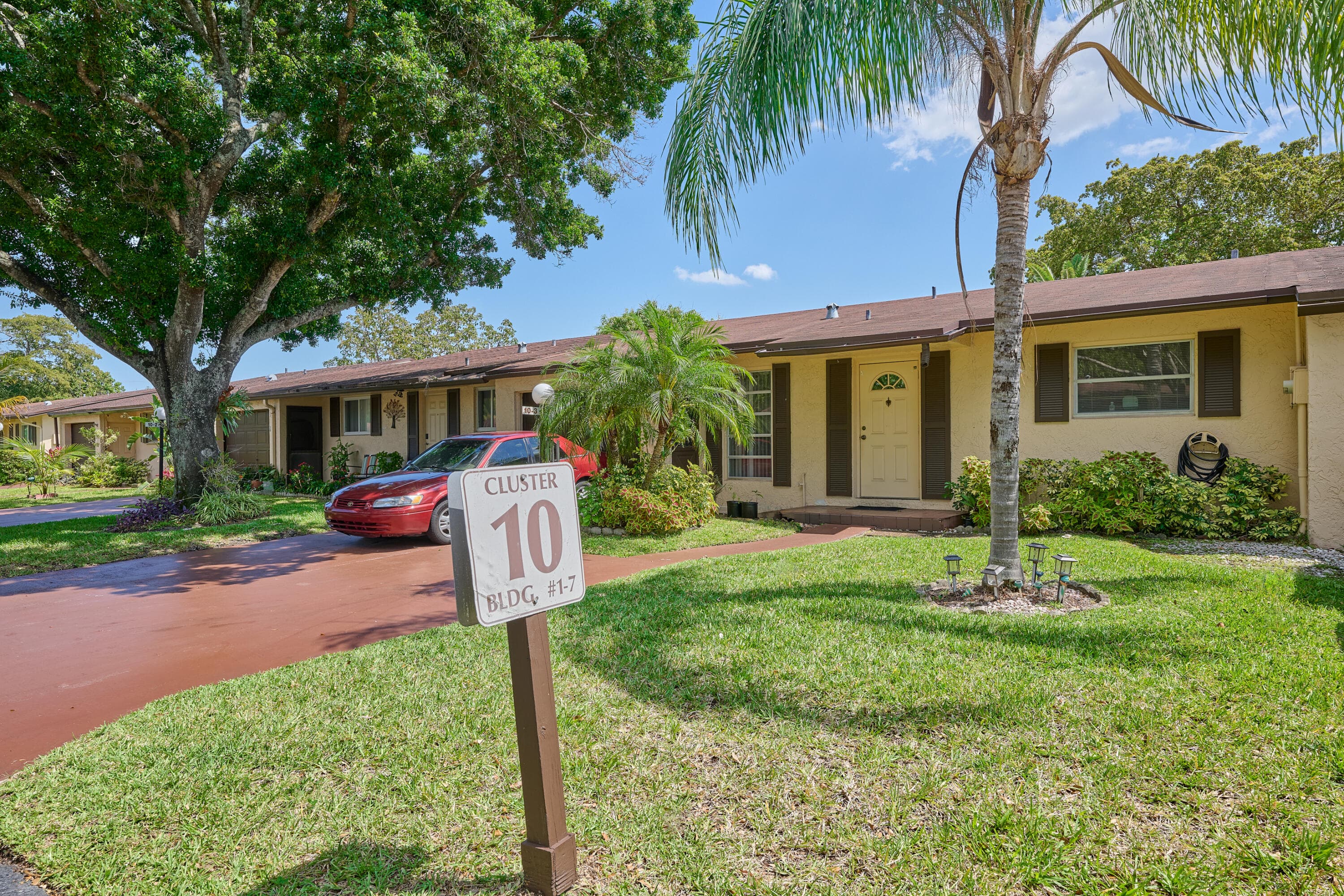 7708 Margate Boulevard 10-3, Margate, FL 33063 — photo 3 of 30