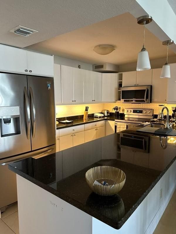 1900 S Ocean Boulevard 14h, Lauderdale-By-The-Sea, FL 33062 — photo 3 of 19