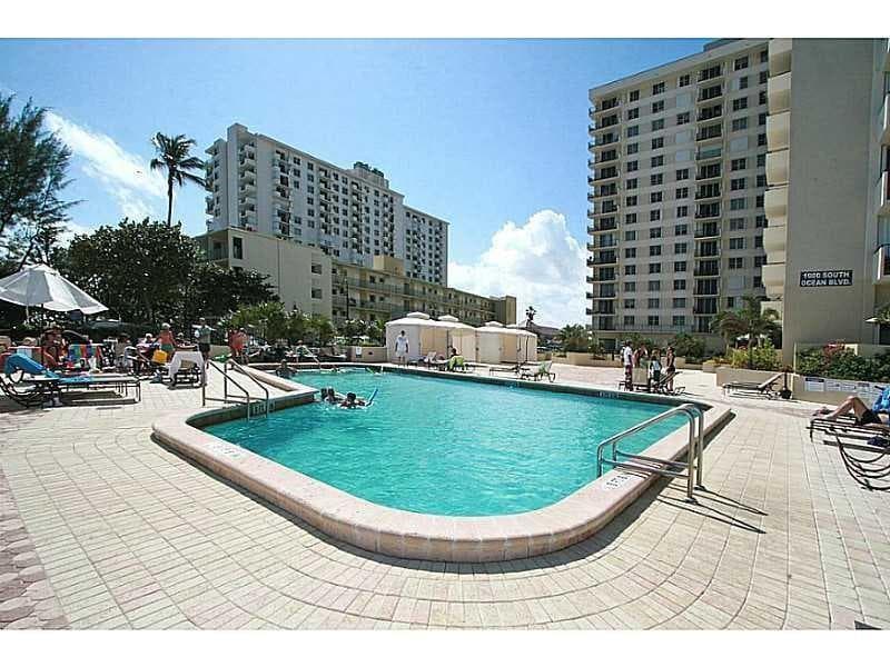 1900 S Ocean Boulevard 14h, Lauderdale-By-The-Sea, FL 33062 — photo 12 of 19