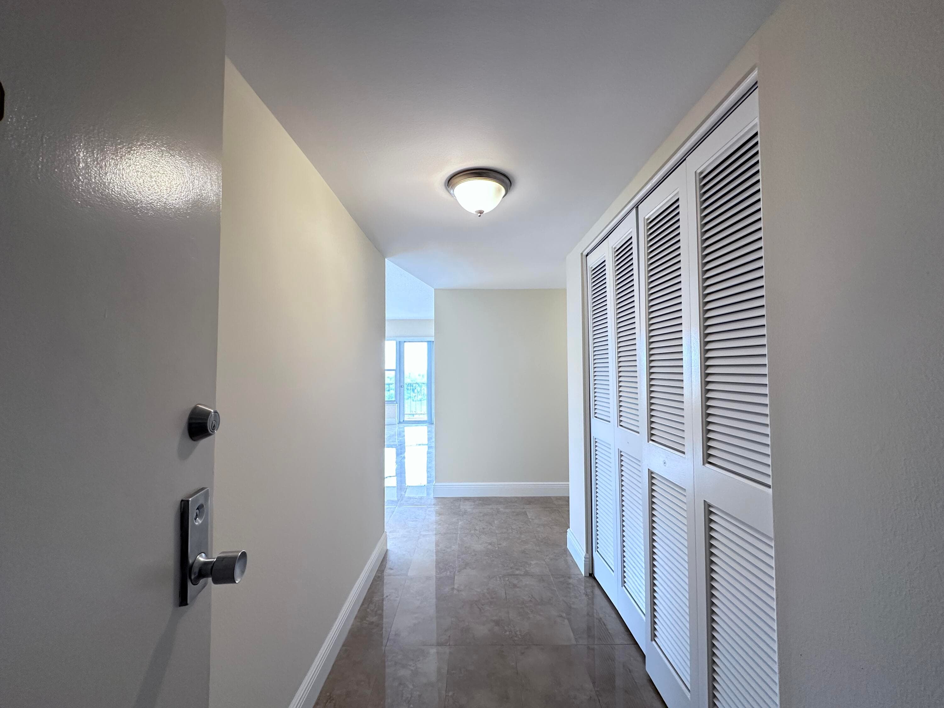 10777 W Sample Road 714, Coral Springs, FL 33065 — photo 2 of 19