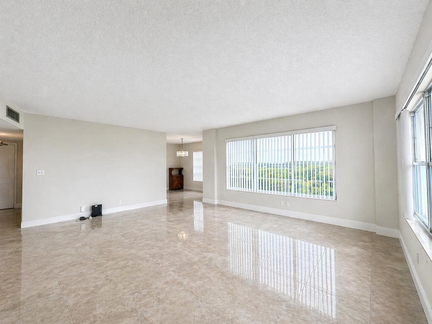 10777 W Sample Road 714, Coral Springs, FL 33065 — photo 1 of 19