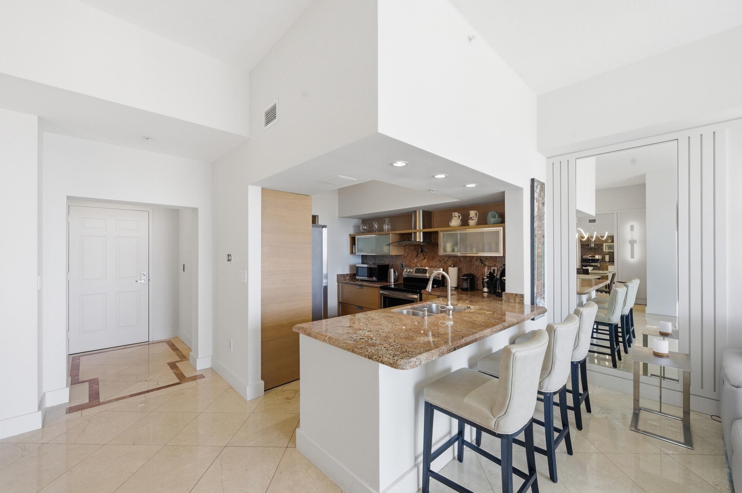 3020 NE 32nd Avenue Ph1, Fort Lauderdale, FL 33308 — photo 4 of 48