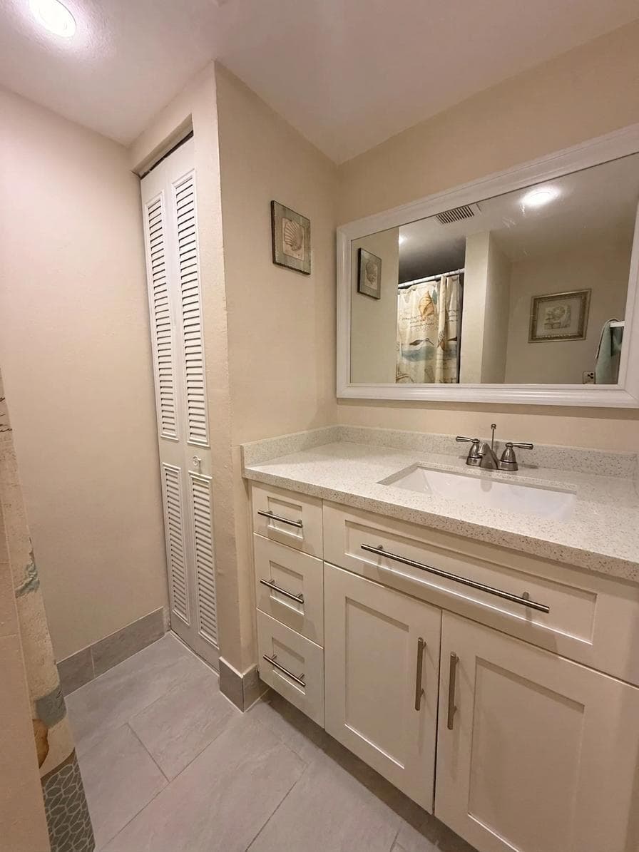 4980 E Sabal Palm Boulevard E 124, Tamarac, FL 33319 — photo 10 of 21