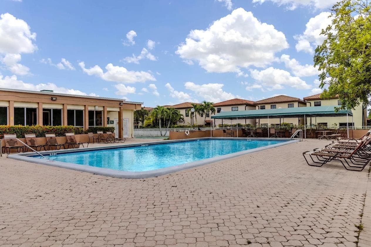 4980 E Sabal Palm Boulevard E 124, Tamarac, FL 33319 — photo 21 of 21