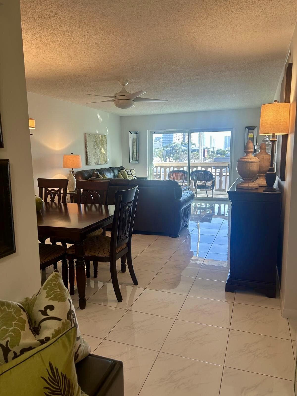 410 SE 2nd Street 323, Hallandale Beach, FL 33009 — photo 4 of 7