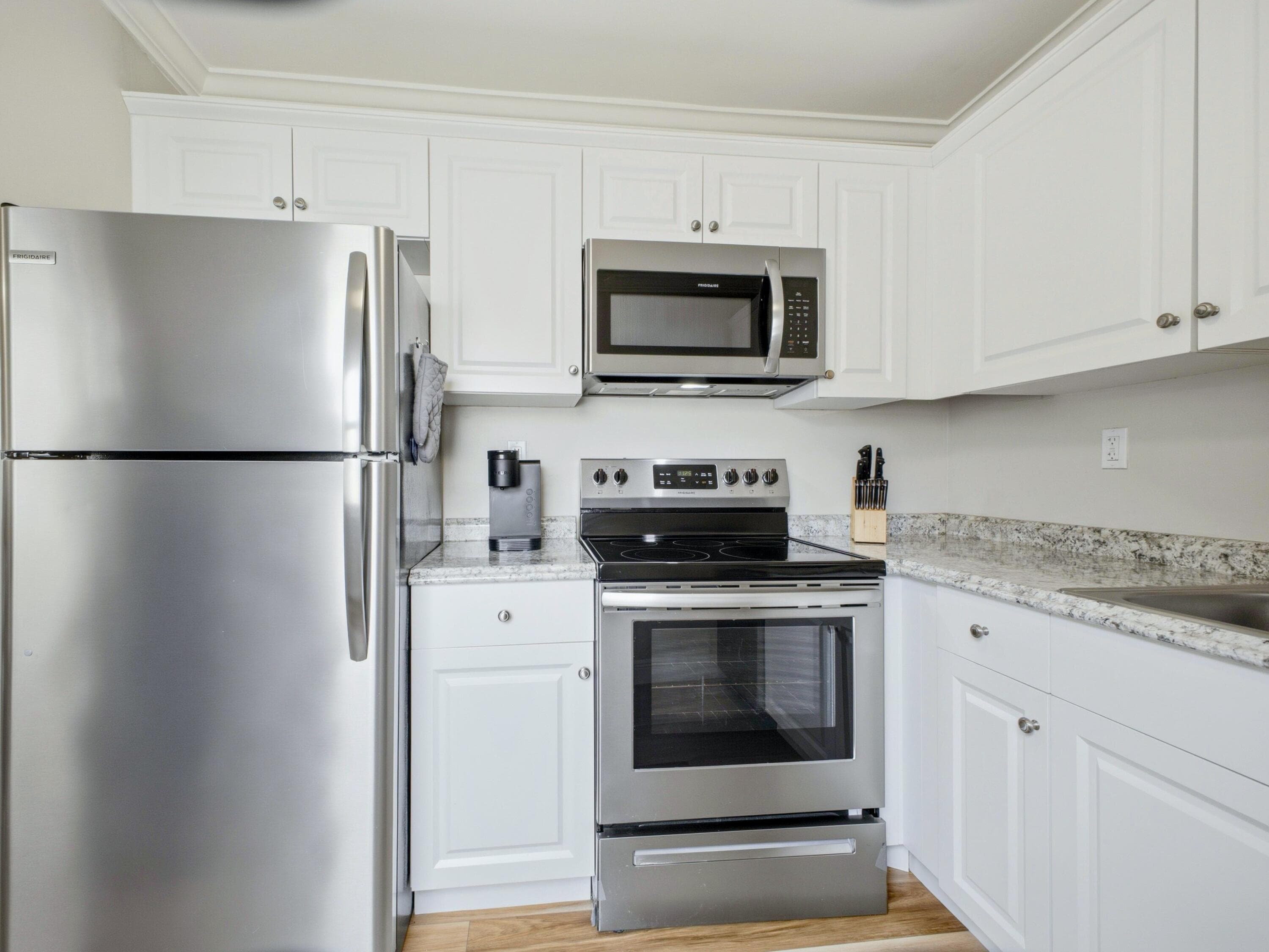 755 Normandy P, Delray Beach, FL 33484 — photo 14 of 35