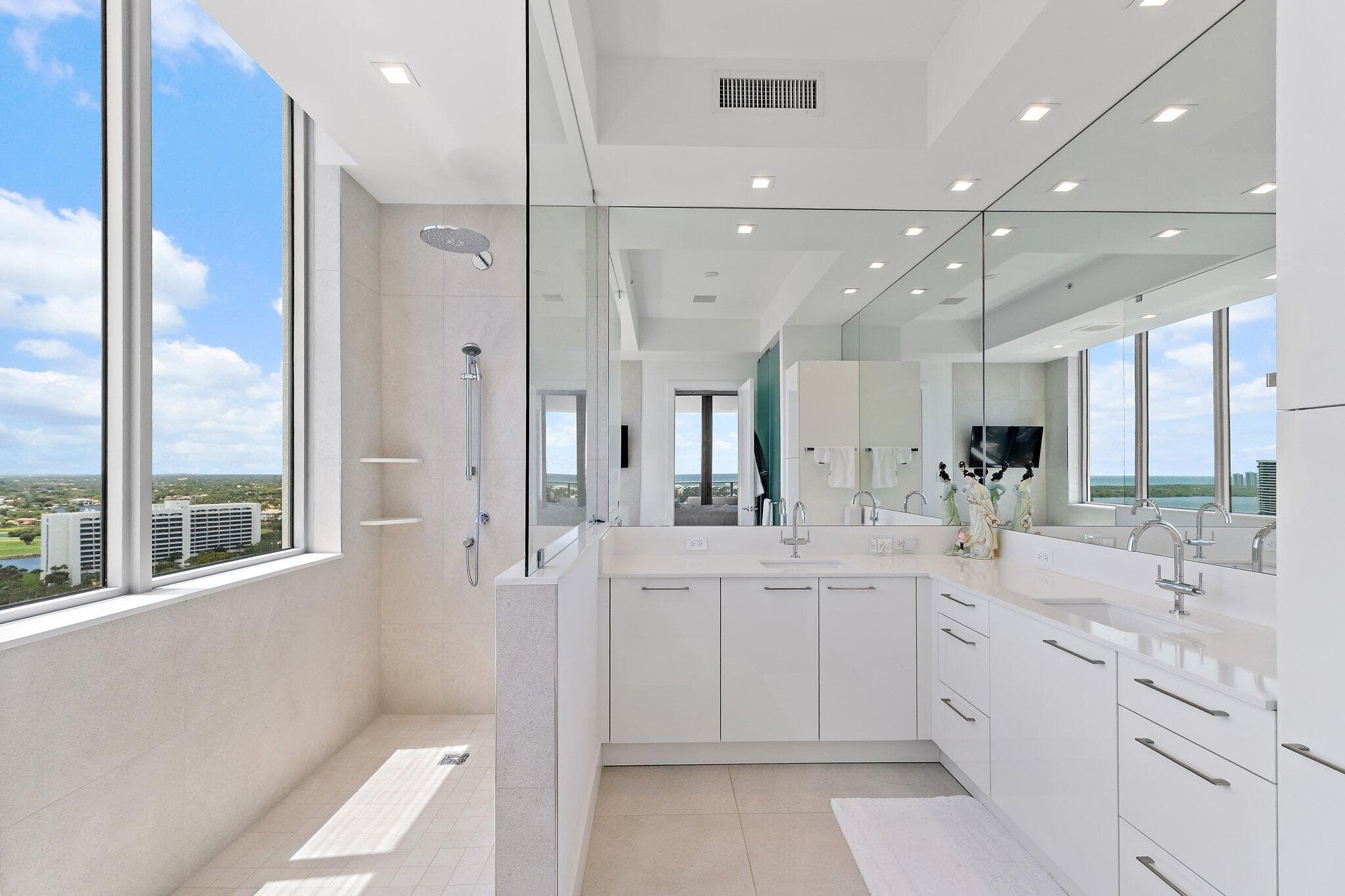 3 Water Club Way 1902, North Palm Beach, FL 33408 — photo 36 of 93
