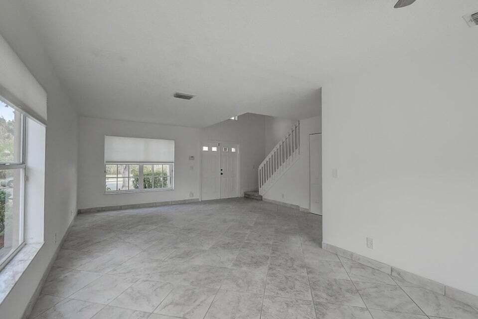 10758 Lake Jasmine Drive, Boca Raton, FL 33498 — photo 9 of 34