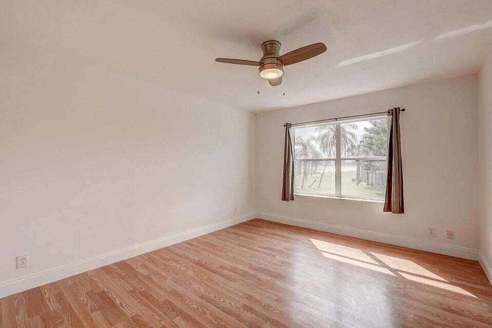 10758 Lake Jasmine Drive, Boca Raton, FL 33498 — photo 16 of 34