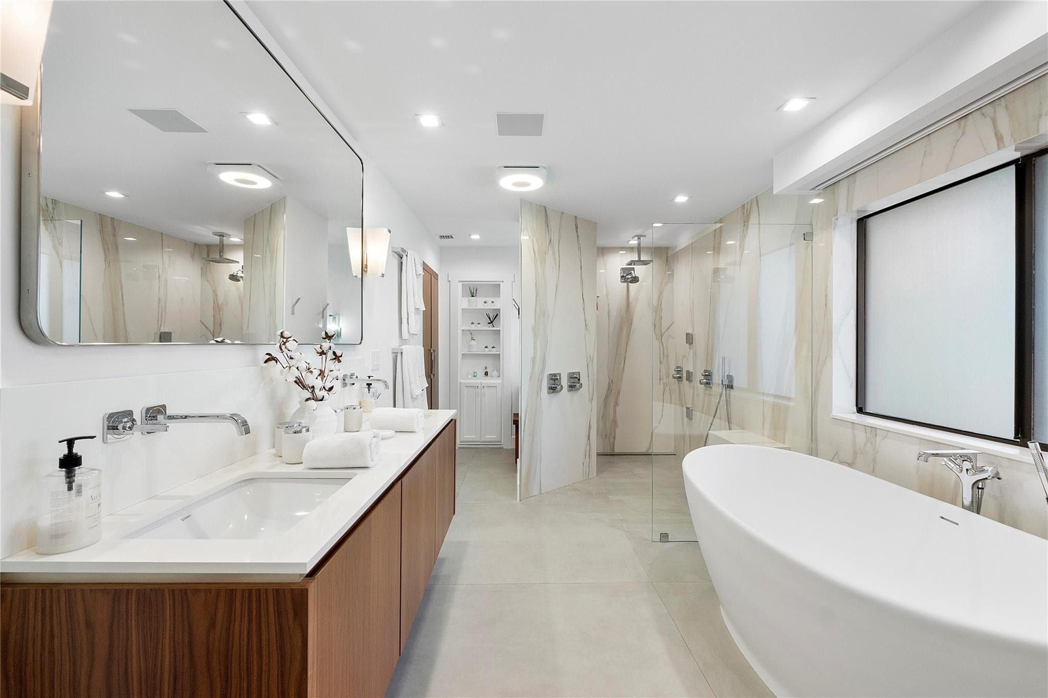 500 NE 14th Avenue, Fort Lauderdale, FL 33301 — photo 14 of 62