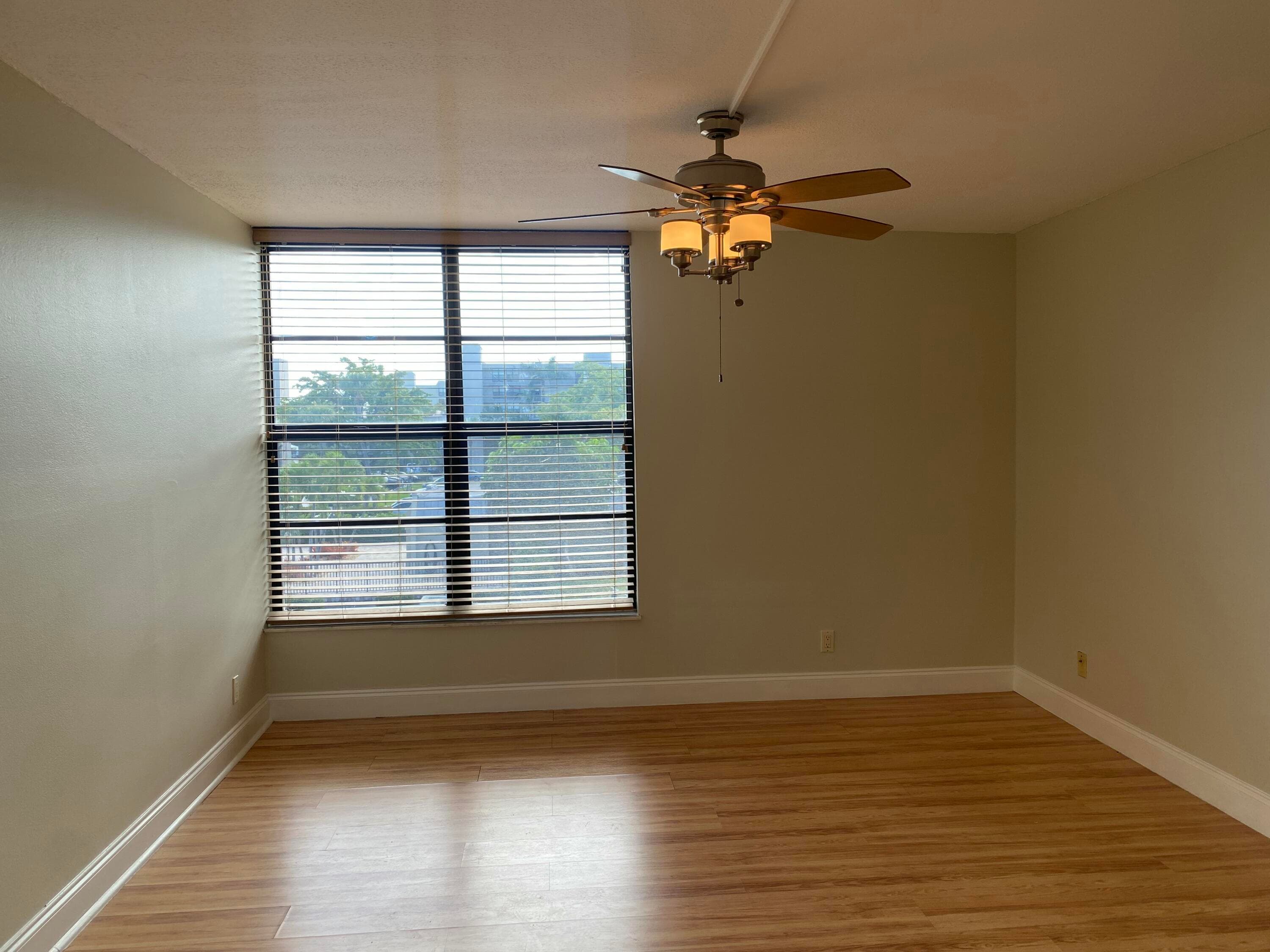 4 Royal Palm Way 308, Boca Raton, FL 33432 — photo 16 of 33