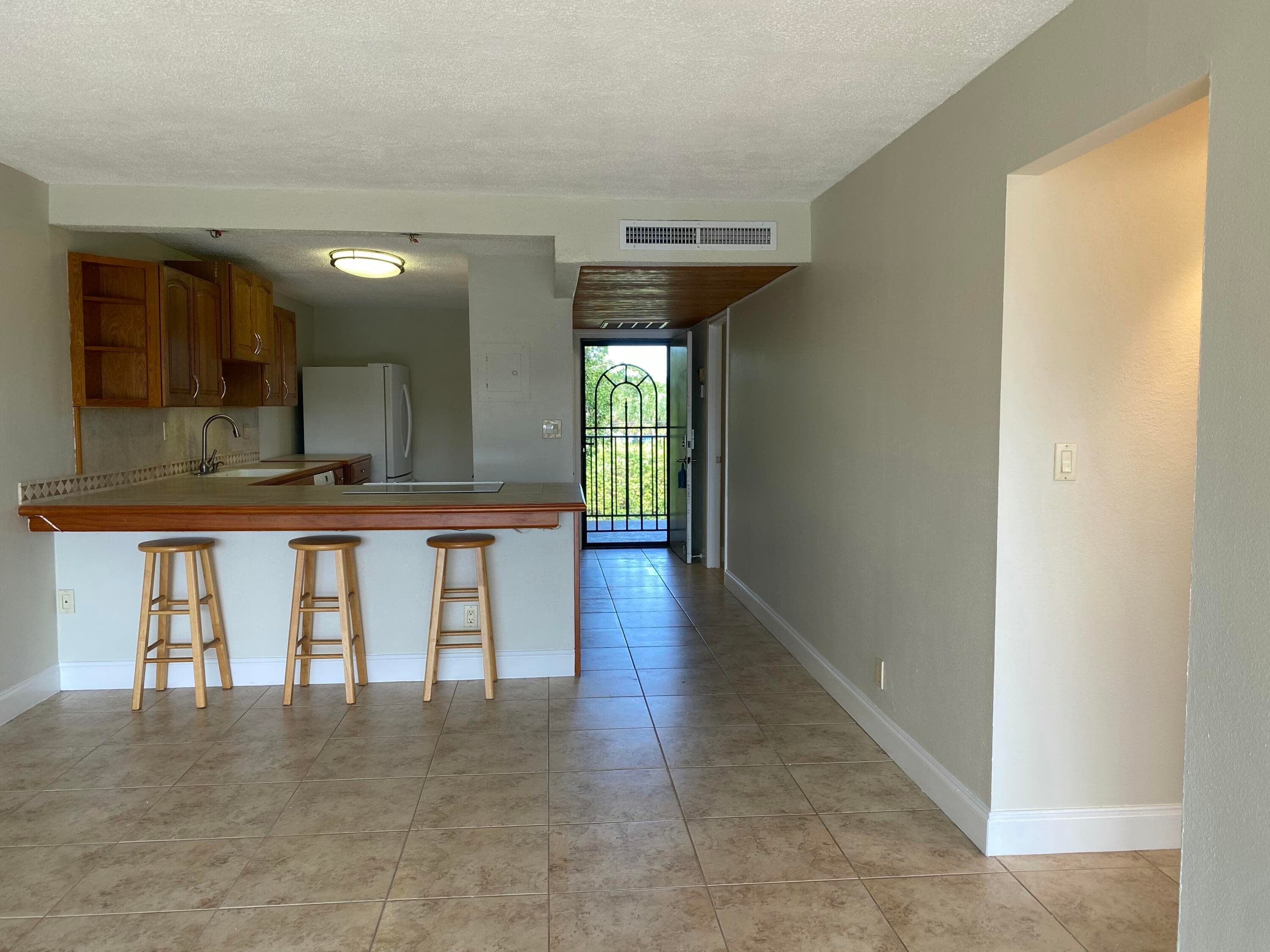 4 Royal Palm Way 308, Boca Raton, FL 33432 — photo 17 of 33