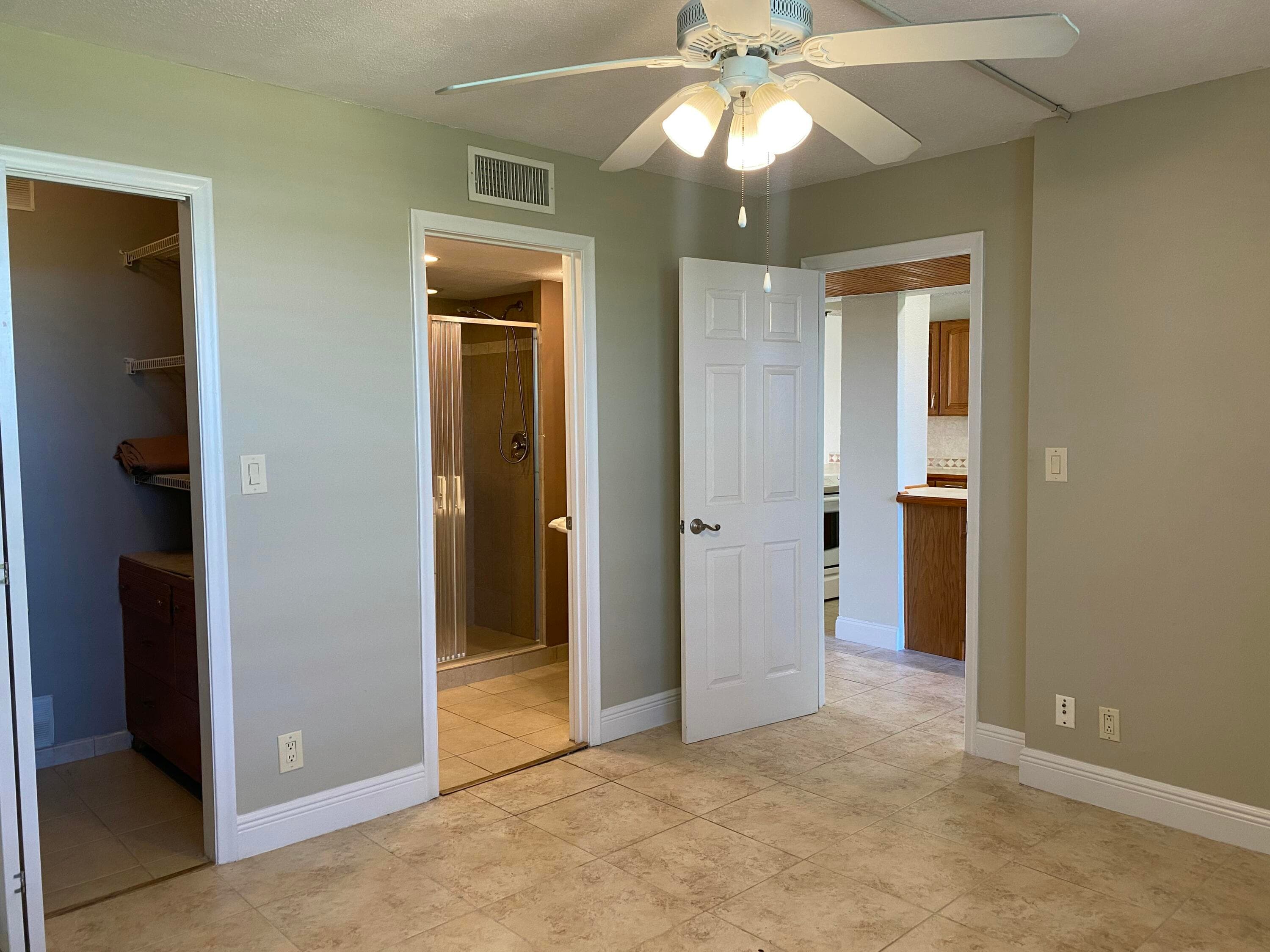 4 Royal Palm Way 308, Boca Raton, FL 33432 — photo 19 of 33