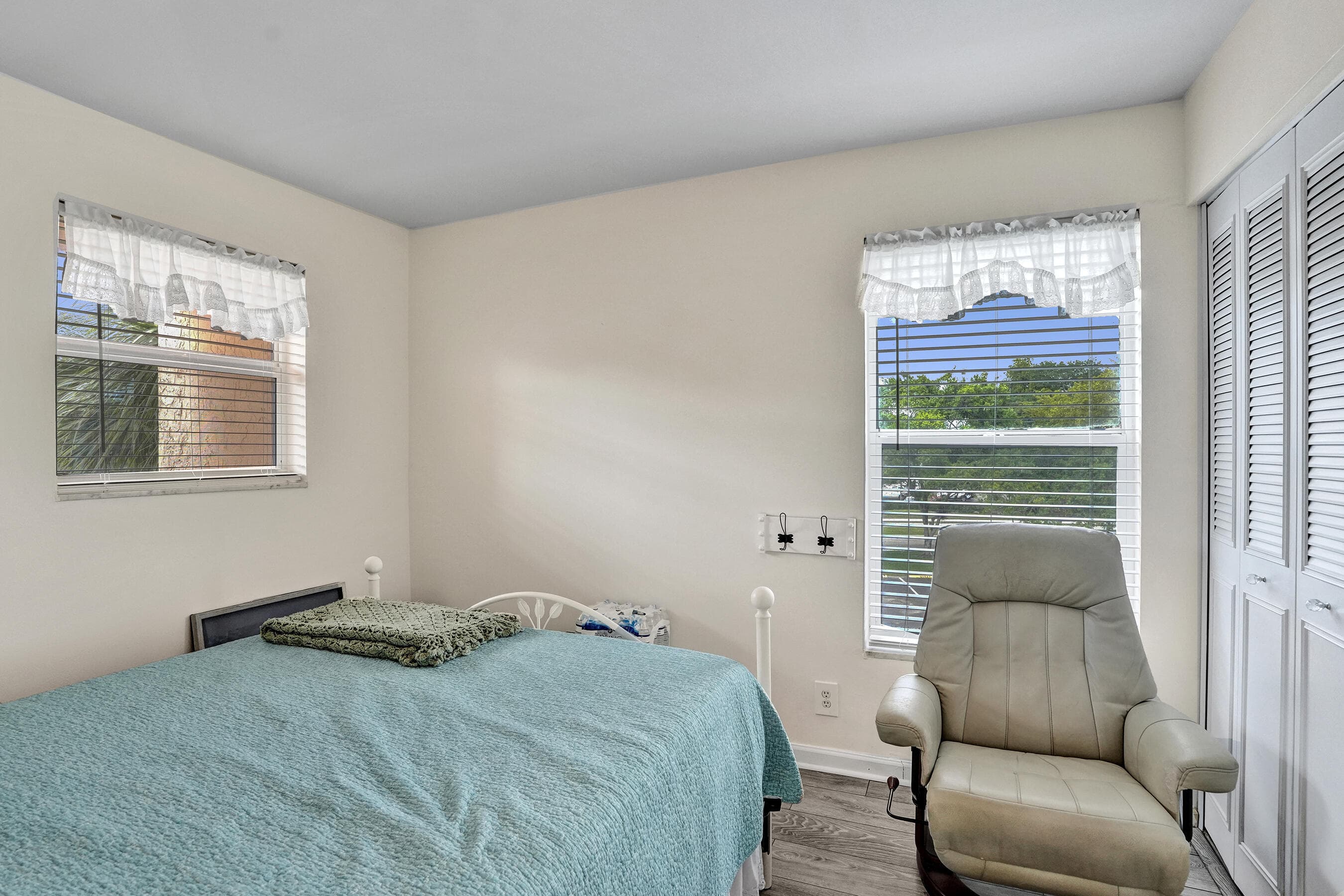 8390 Lagos De Campo Boulevard 301, Tamarac, FL 33321 — photo 17 of 26