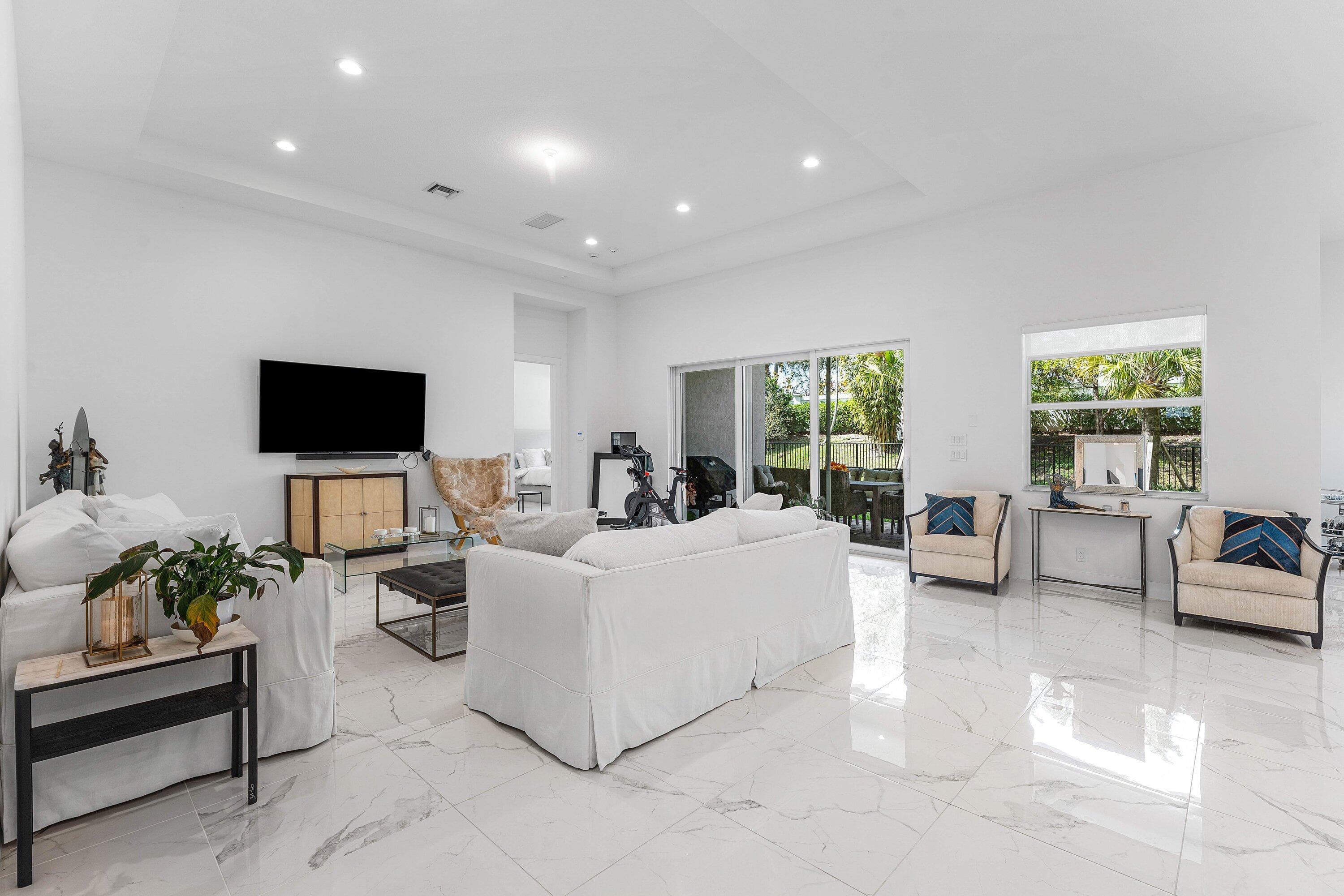 9256 Crestview Circle, Palm Beach Gardens, FL 33412 — photo 12 of 50