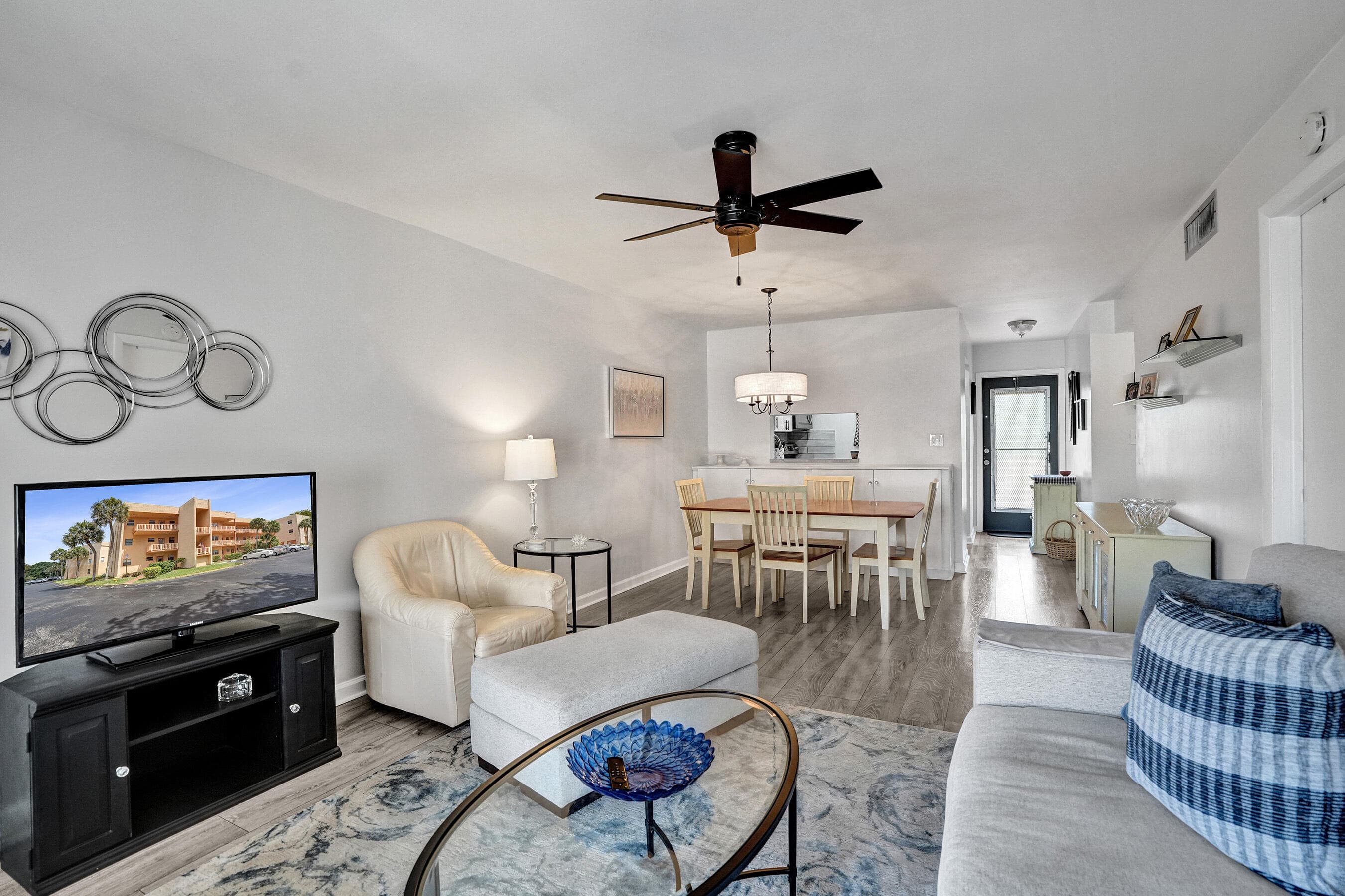 8390 Lagos De Campo Boulevard 301, Tamarac, FL 33321 — photo 14 of 26
