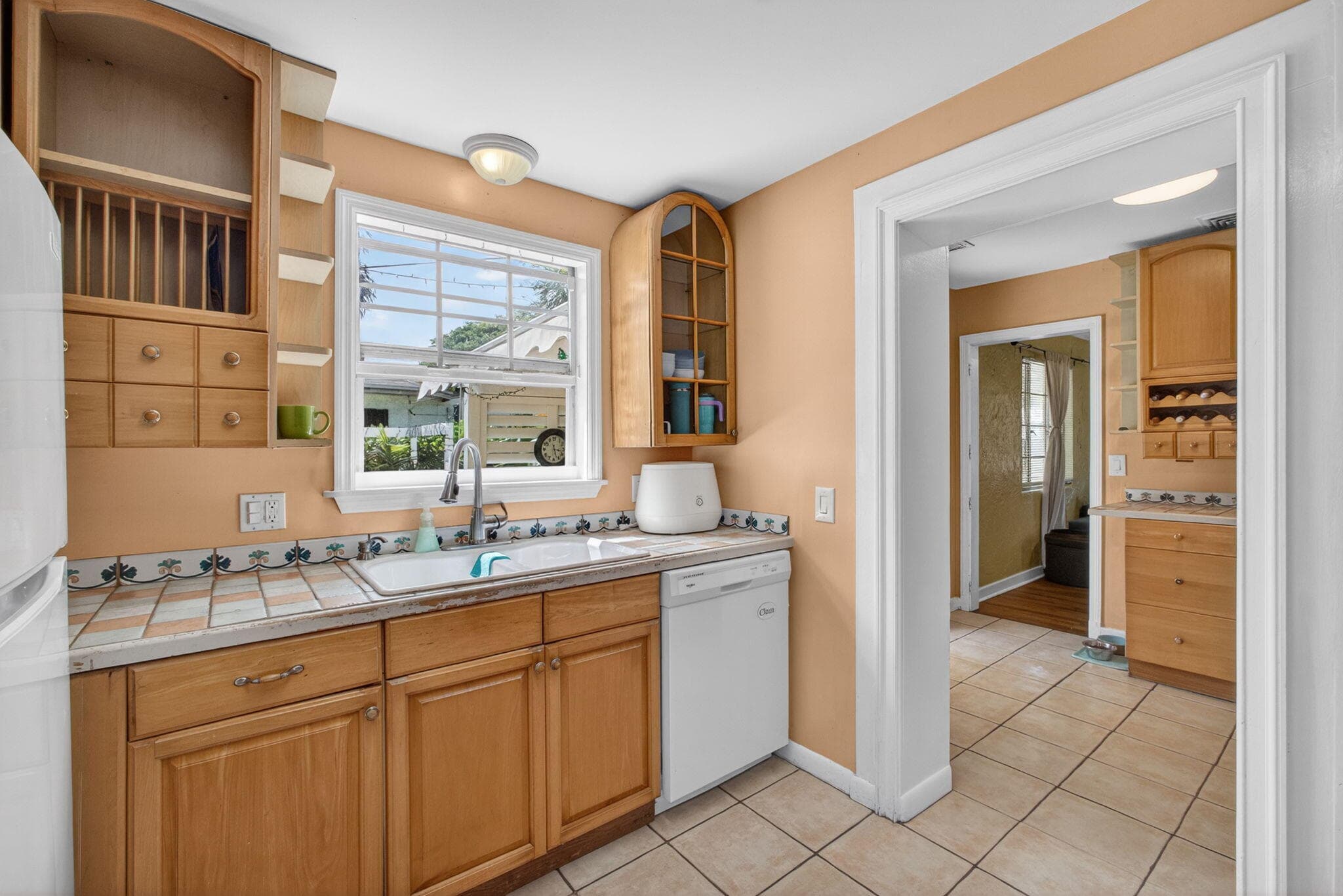 502 49th Street, West Palm Beach, FL 33407 — photo 8 of 67
