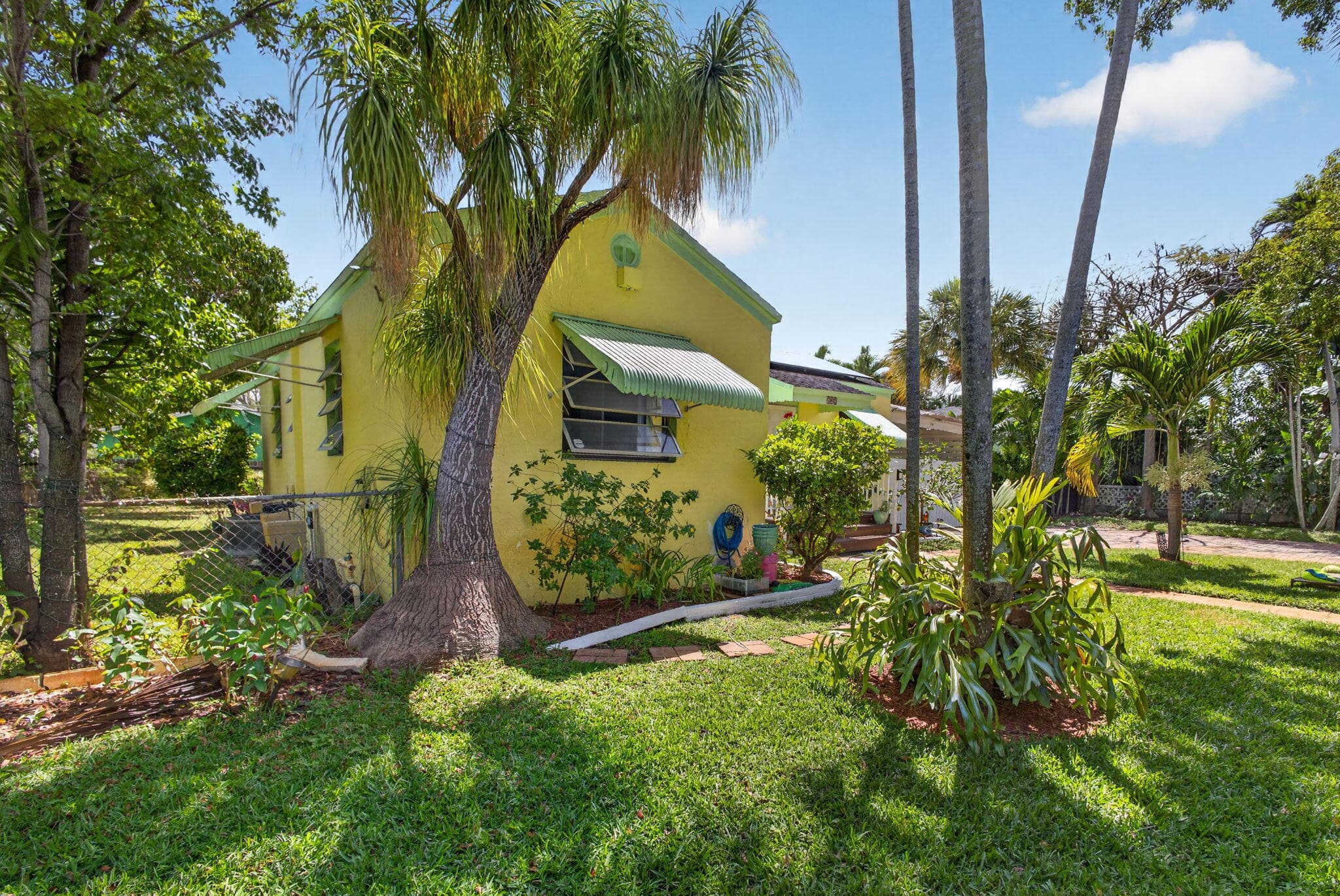 502 49th Street, West Palm Beach, FL 33407 — photo 63 of 67