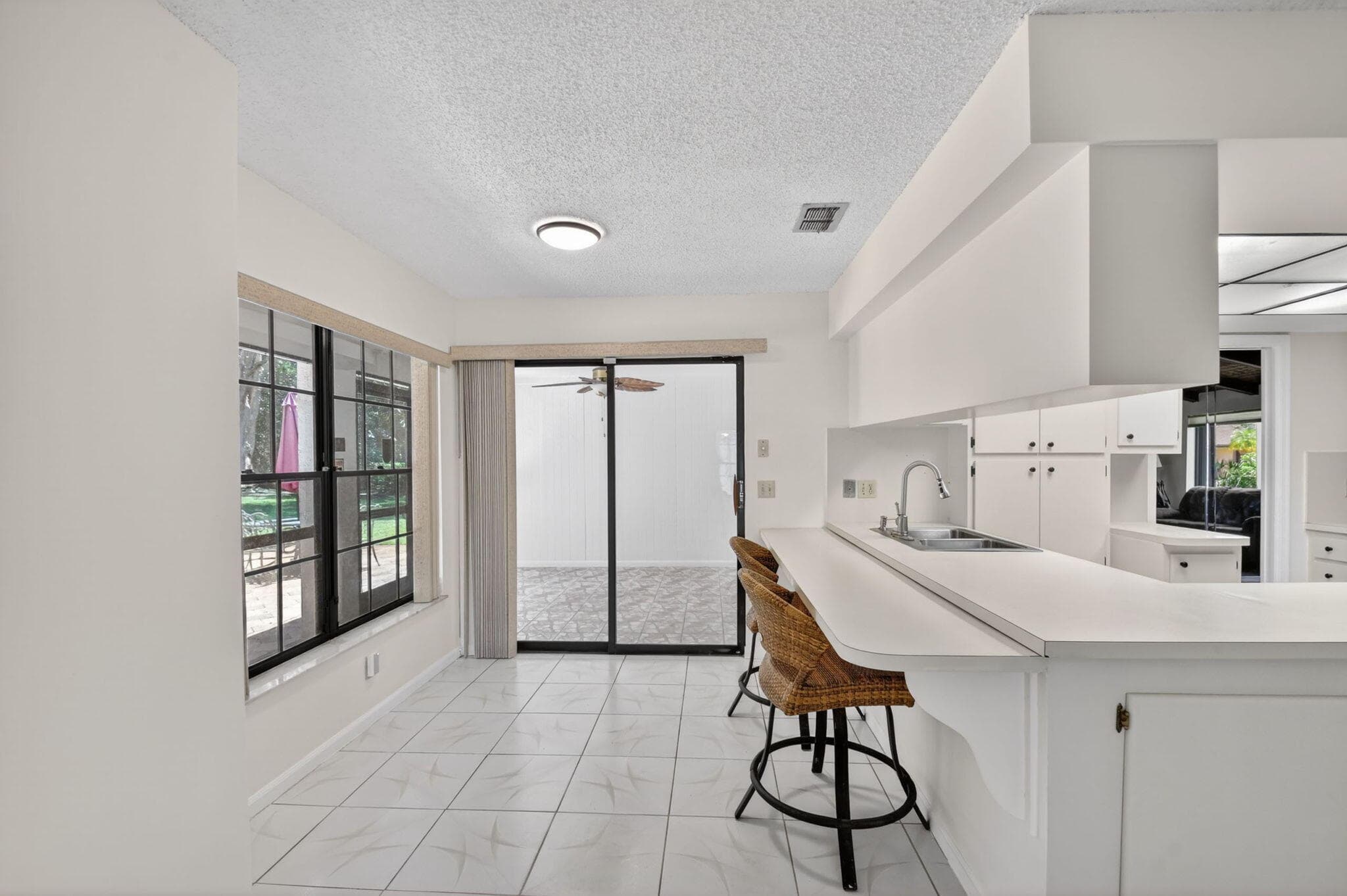 980 Ryanwood Drive, West Palm Beach, FL 33413 — photo 19 of 66