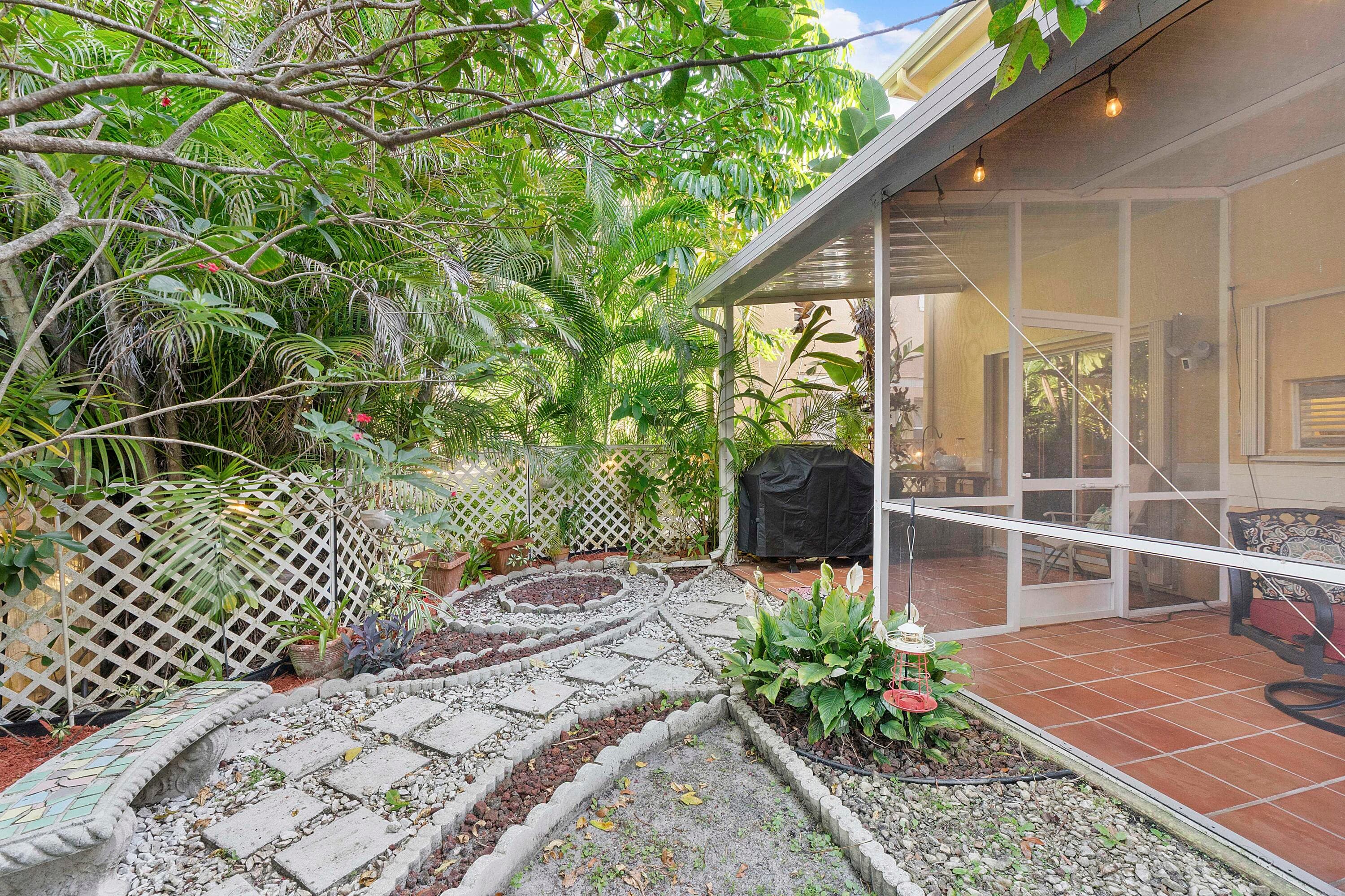 11377 Lakeview Drive, Coral Springs, FL 33071 — photo 30 of 41