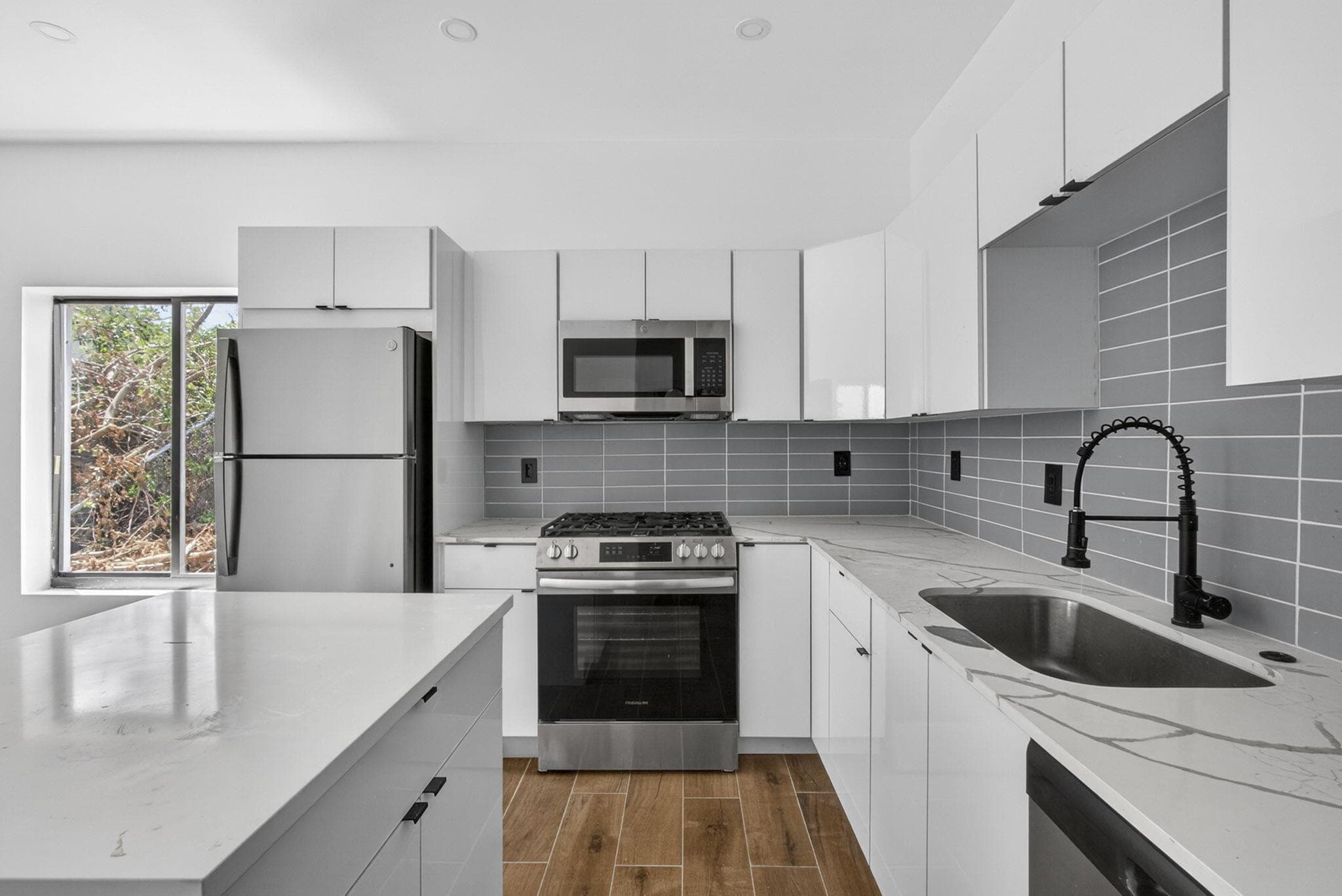 324 20th Street Unit 12, West Palm Beach, FL 33407 — photo 1 of 15