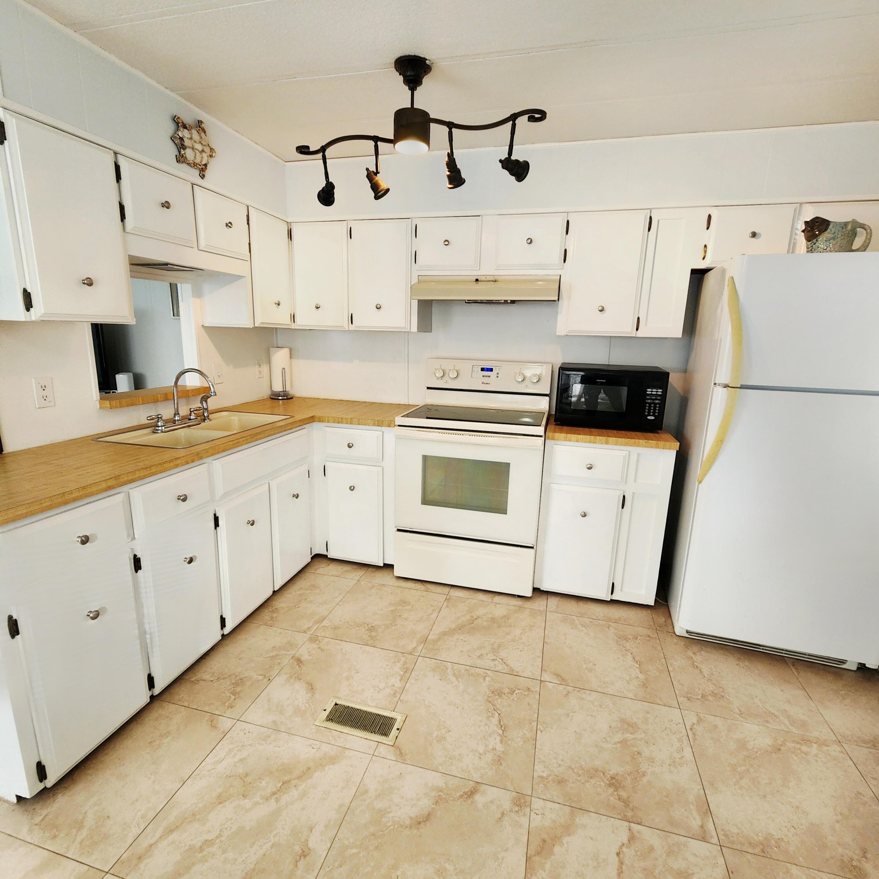 4 Boca Chica, Port St. Lucie, FL 34952 — photo 12 of 70